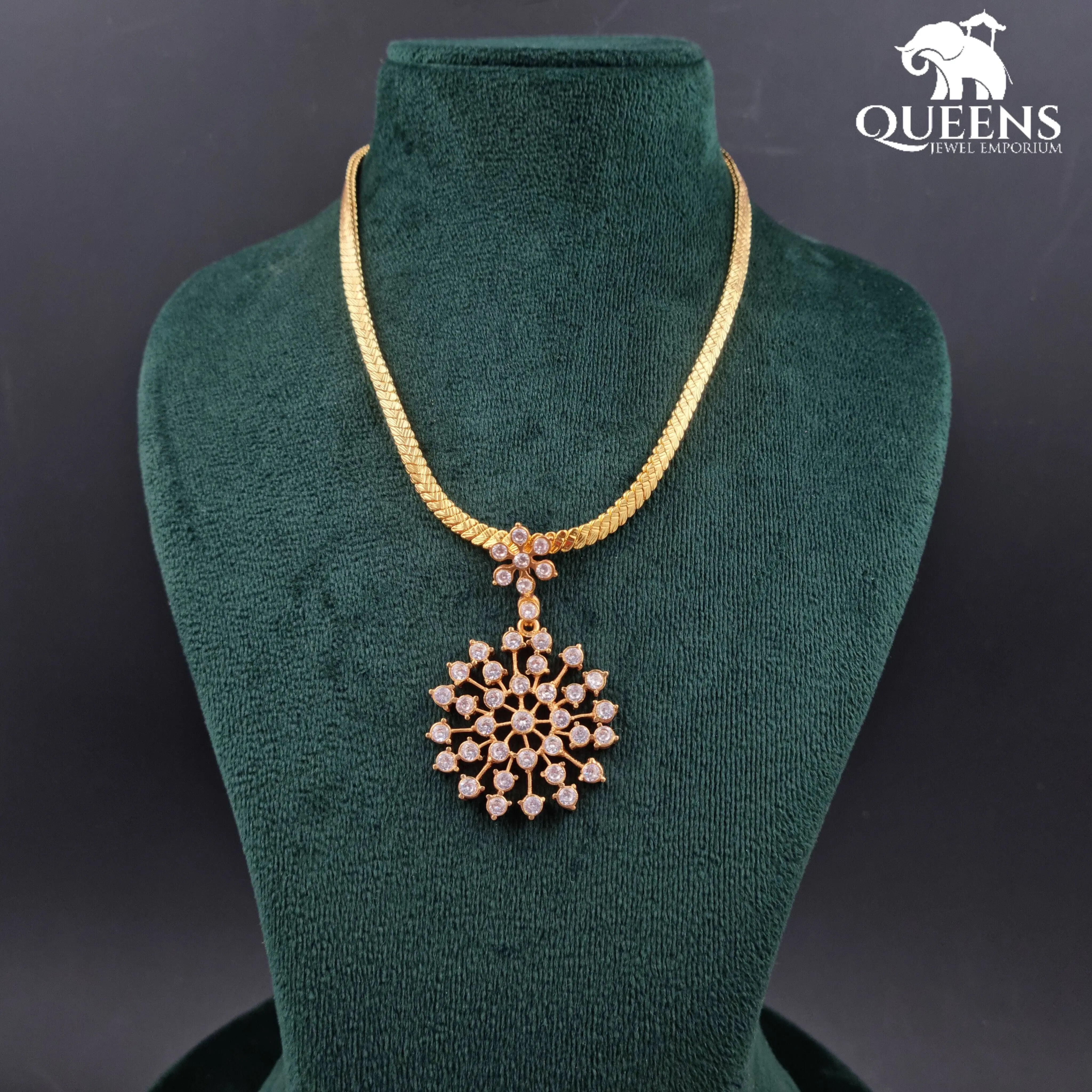 AADHILA KEMP PNDANT - Queens Jewel Emporium