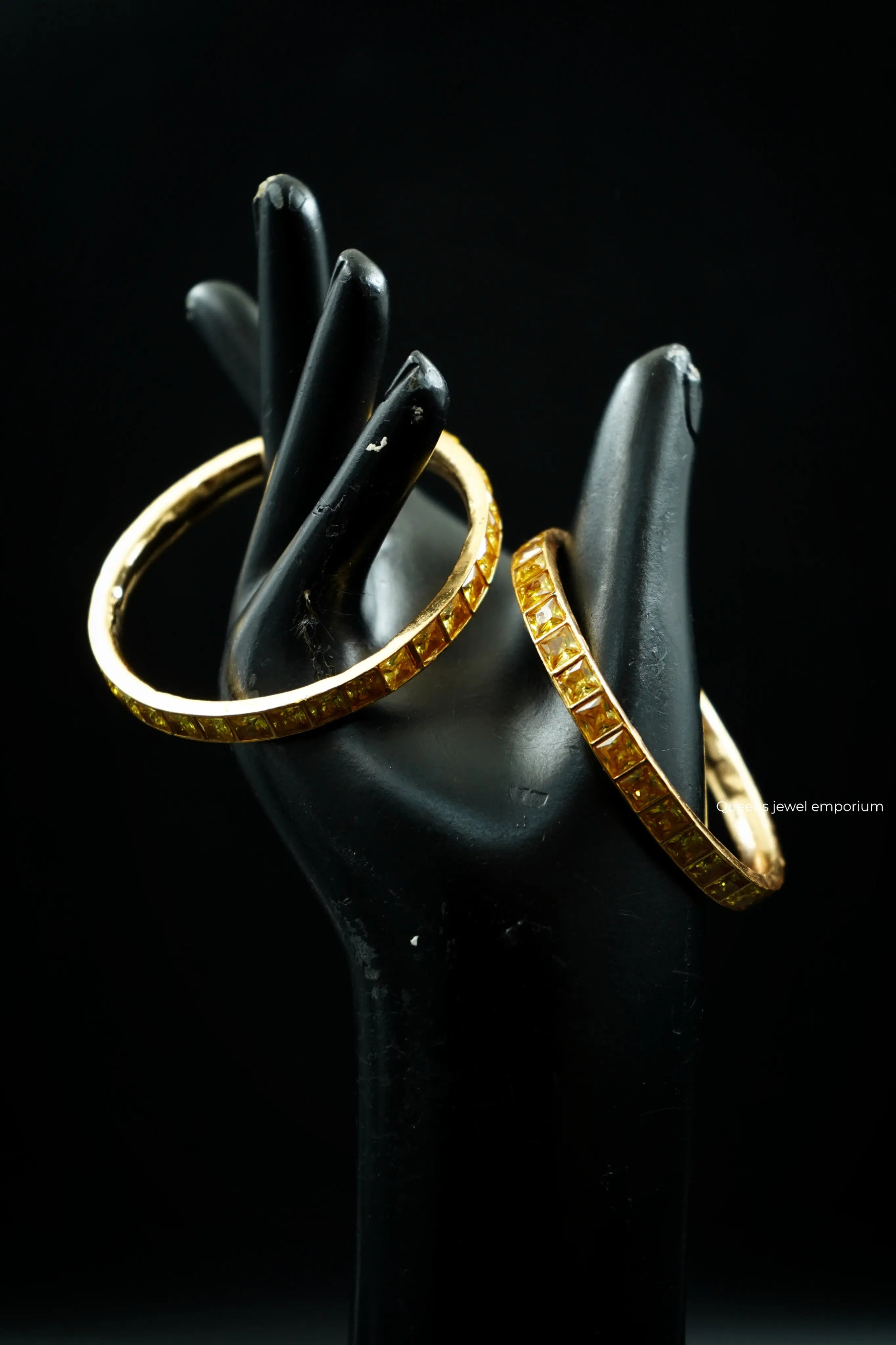 AMIRTHA SATHURA BANGLES -YELLOW - Queens Jewel Emporium