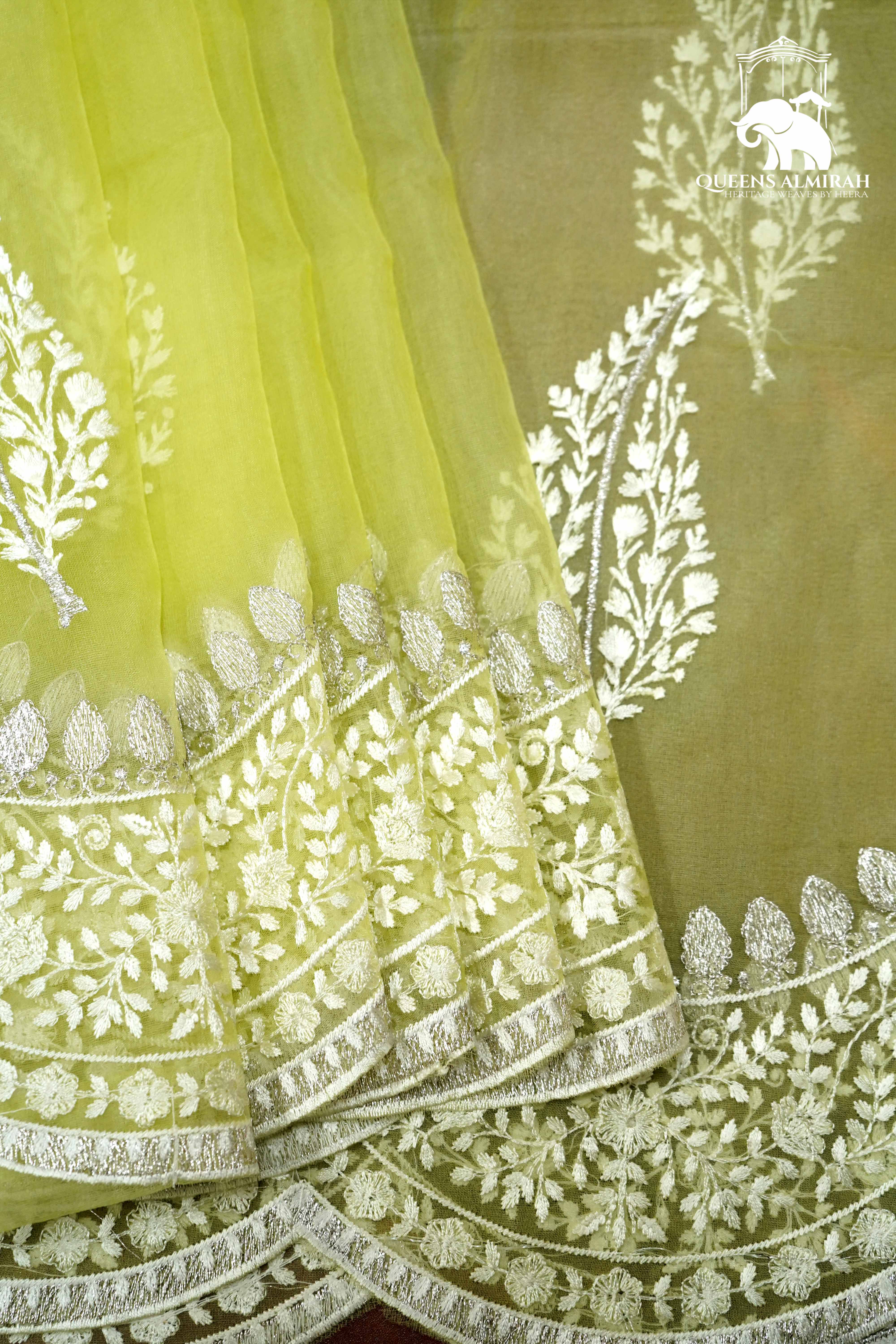 APPLE GREEN WITH SCALLOP BORDER ORGANZA SAREE - Queens Jewel Emporium