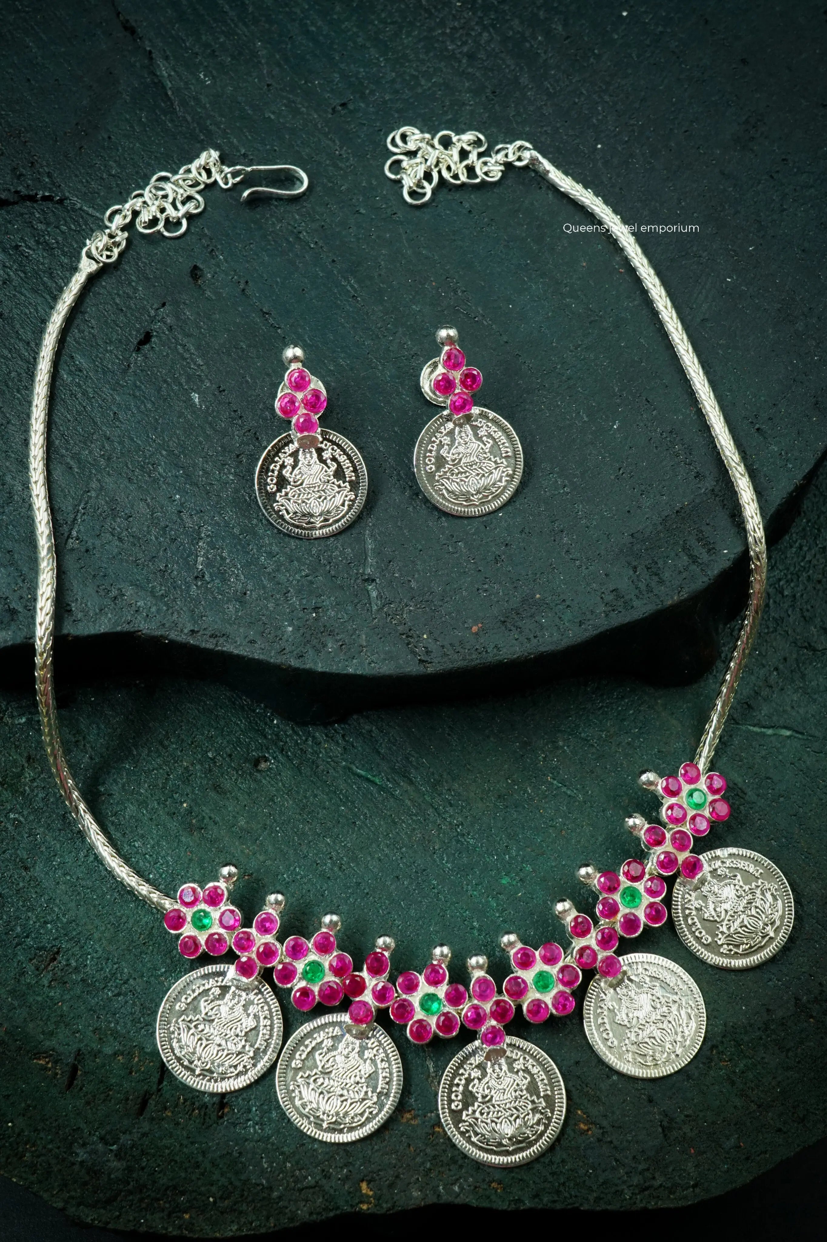 ARUNA NECKLACE - Queens Jewel Emporium