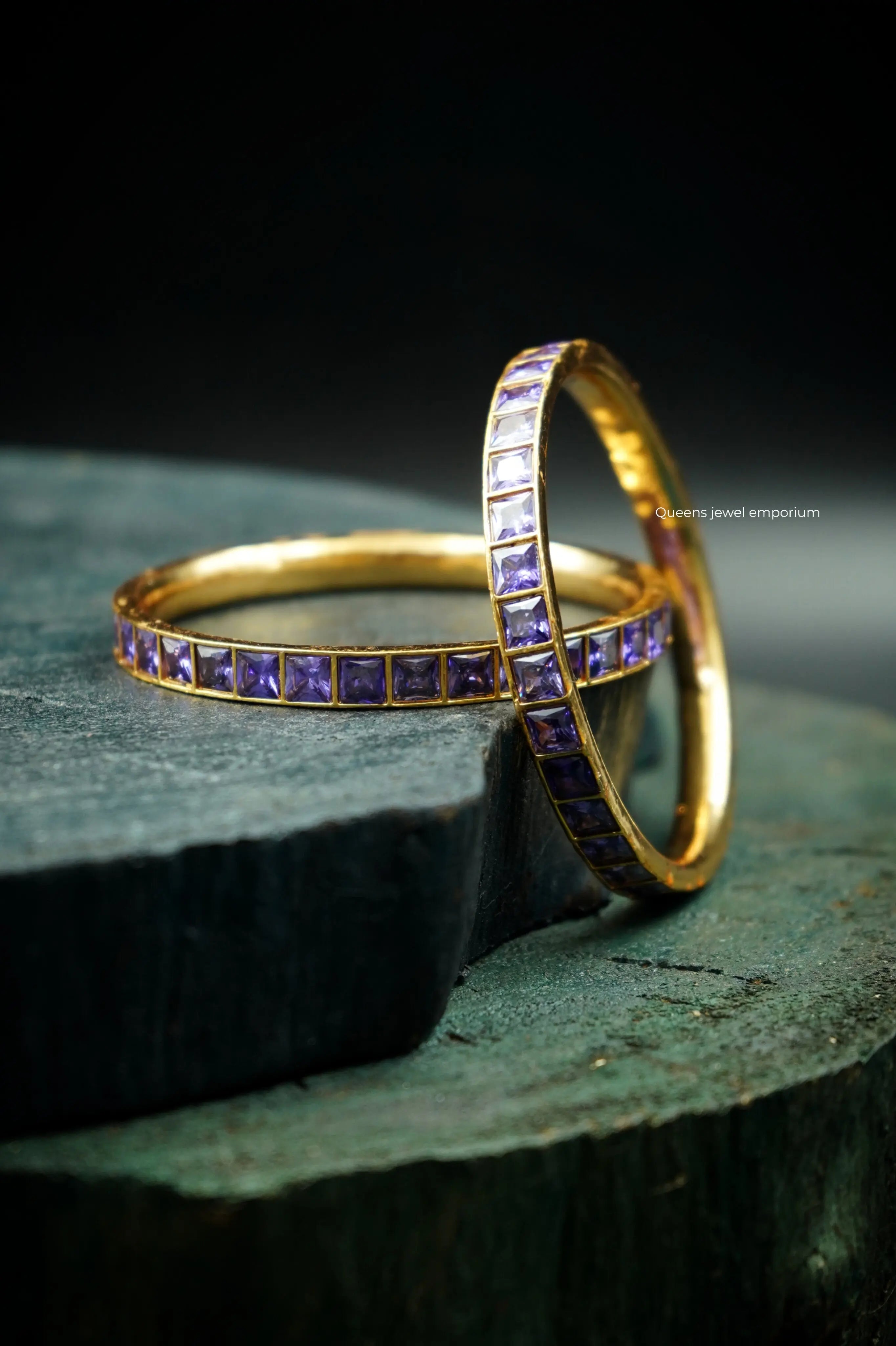 AVANIKA SATHURA BANGLE - PURPLE - Queens Jewel Emporium