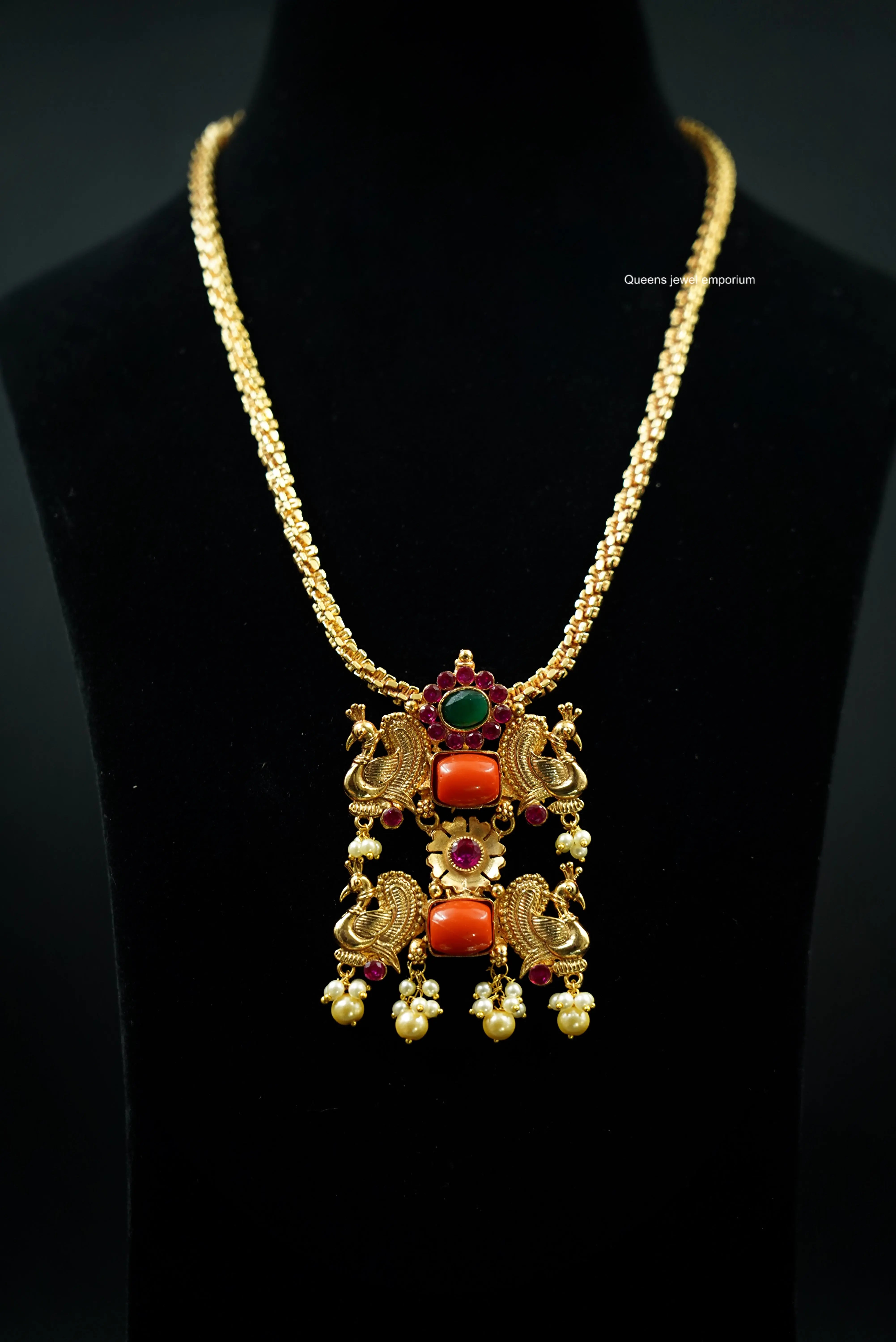 Aathira Pendant Queens_collections_add
