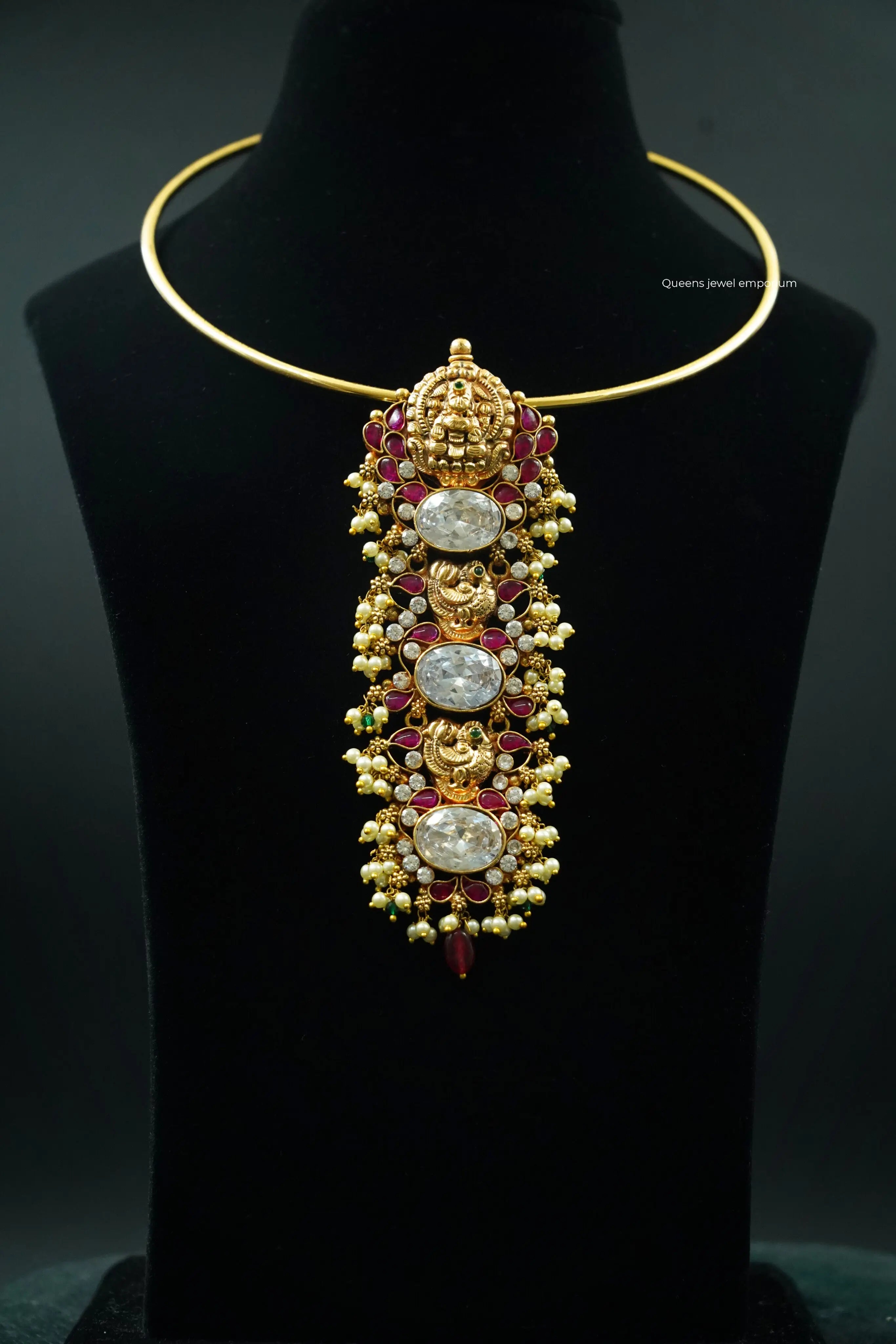 Adhira Zircon Pendant Queens_collections_add