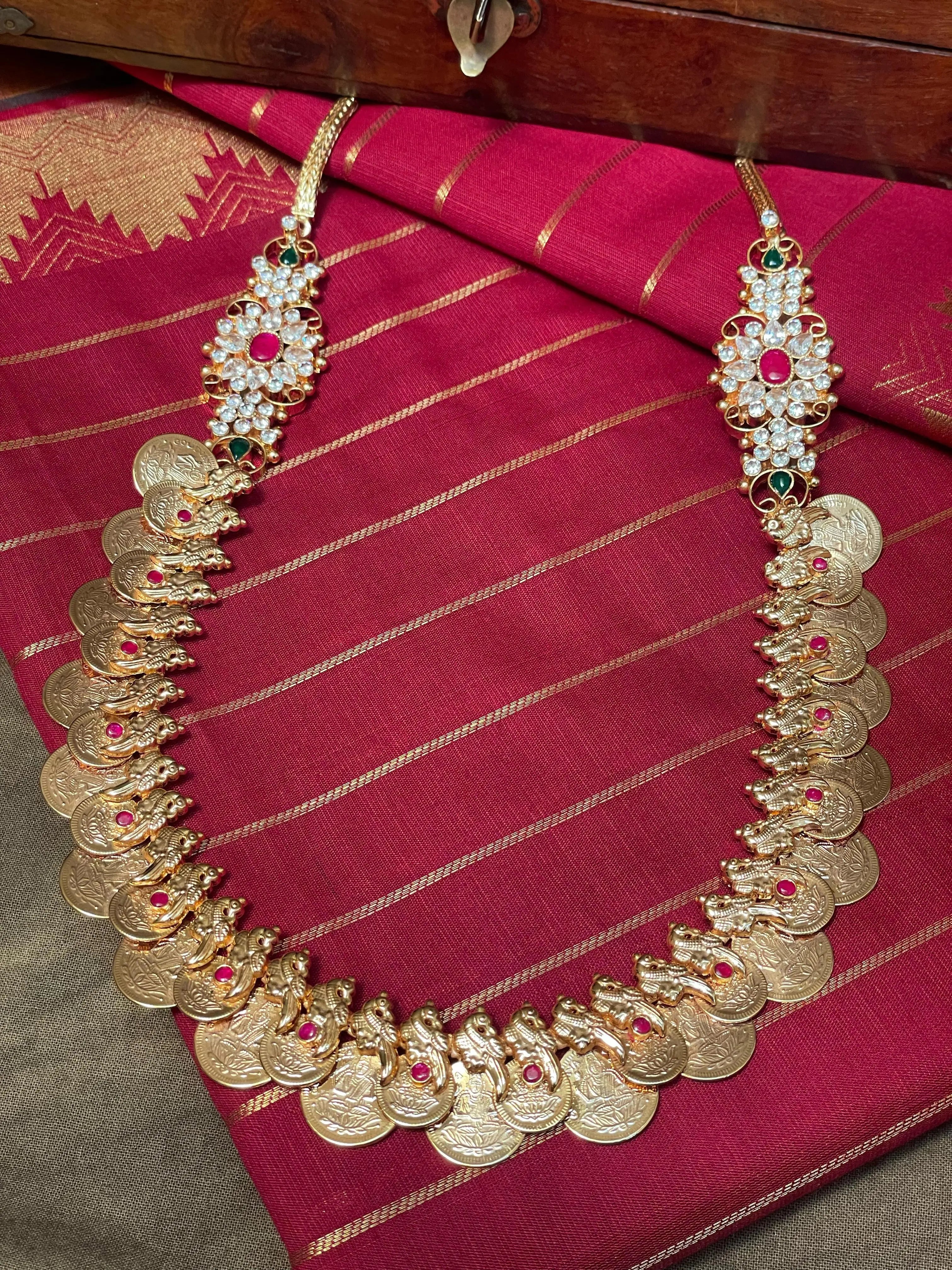 Mugappu jewellery , Nagas kizhi motif , Kasumala Haram