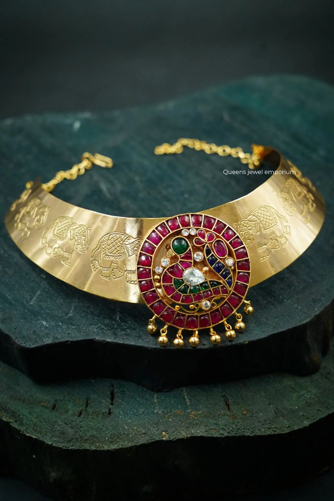 Annapakshi Vaibhav Thattu Hasli Queens Jewel Emporium