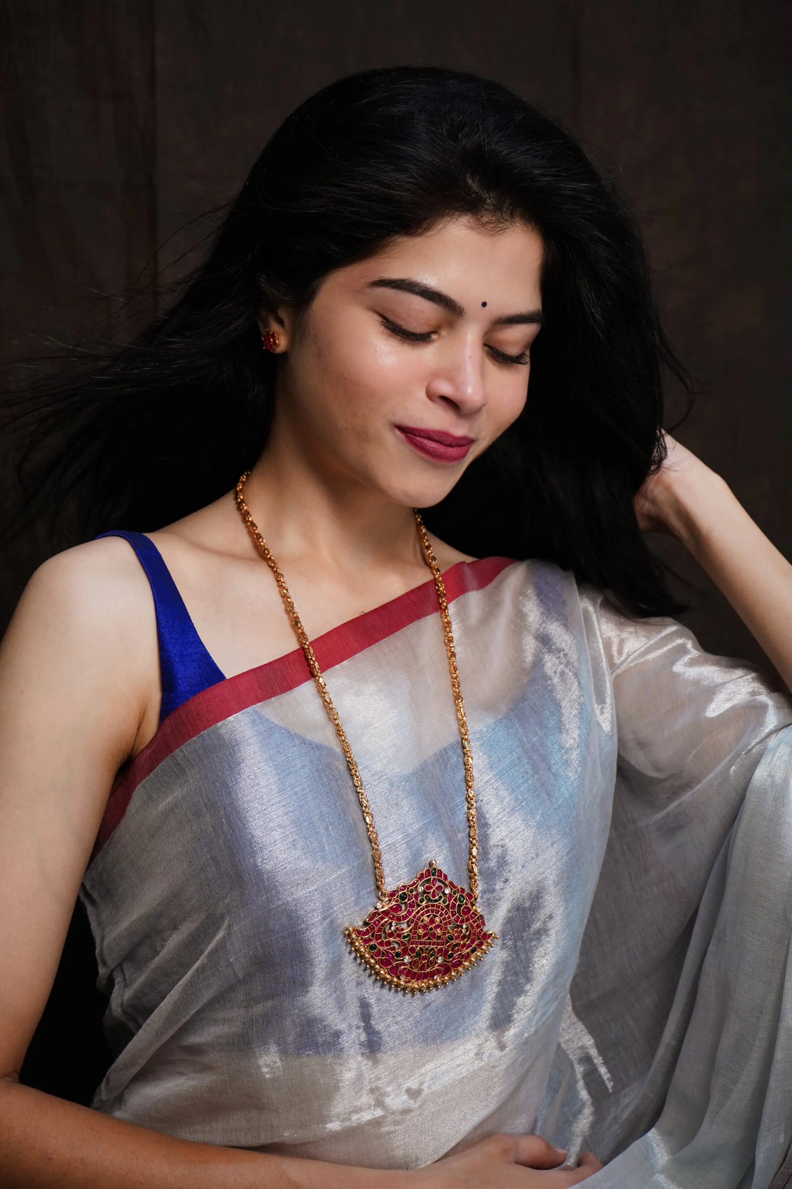 ANUPAMA VINTAGE LONG CHAIN - Queens Jewel Emporium