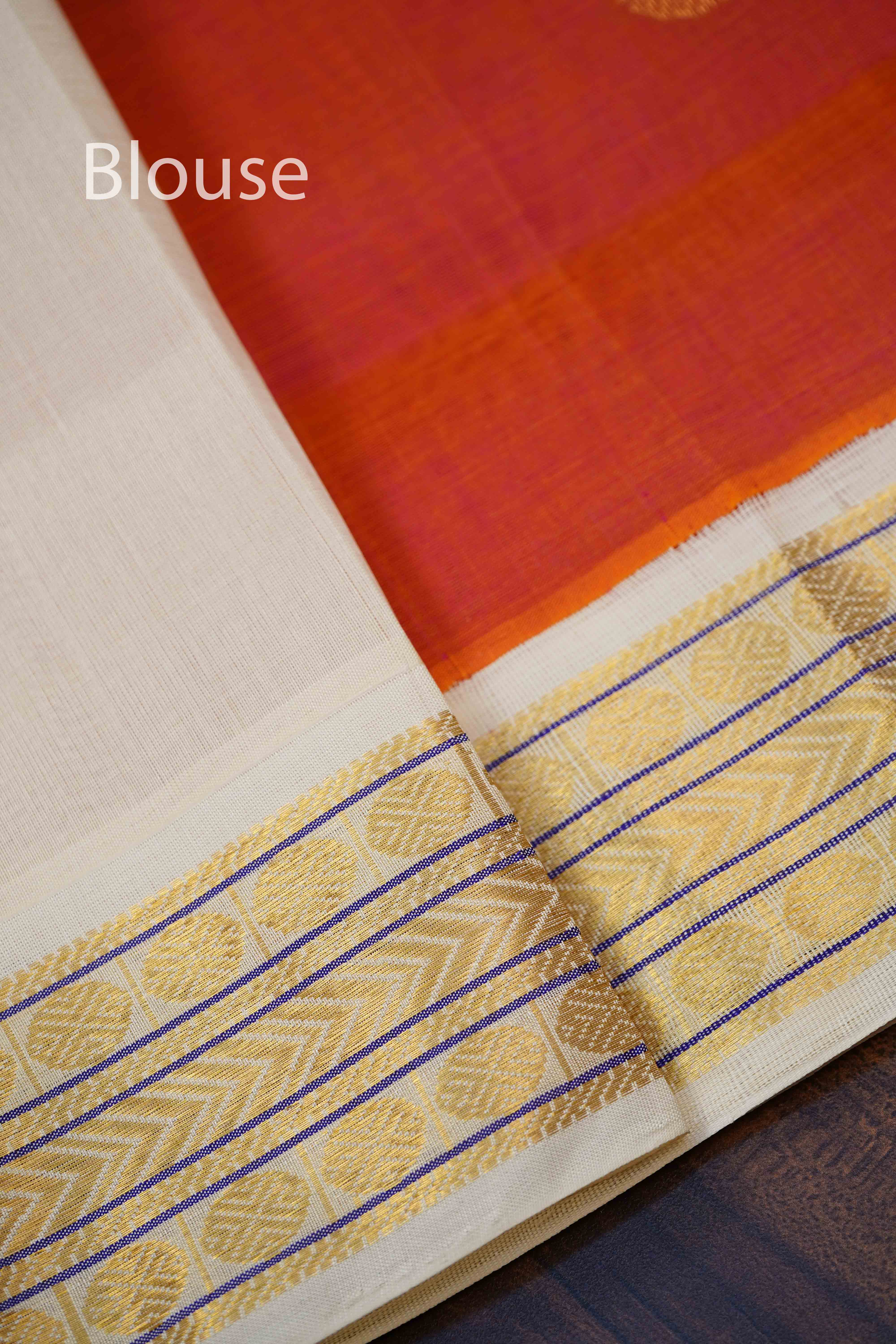 Apricots Orange With Off White Pure Silk Cotton Saree - Queens Jewel Emporium