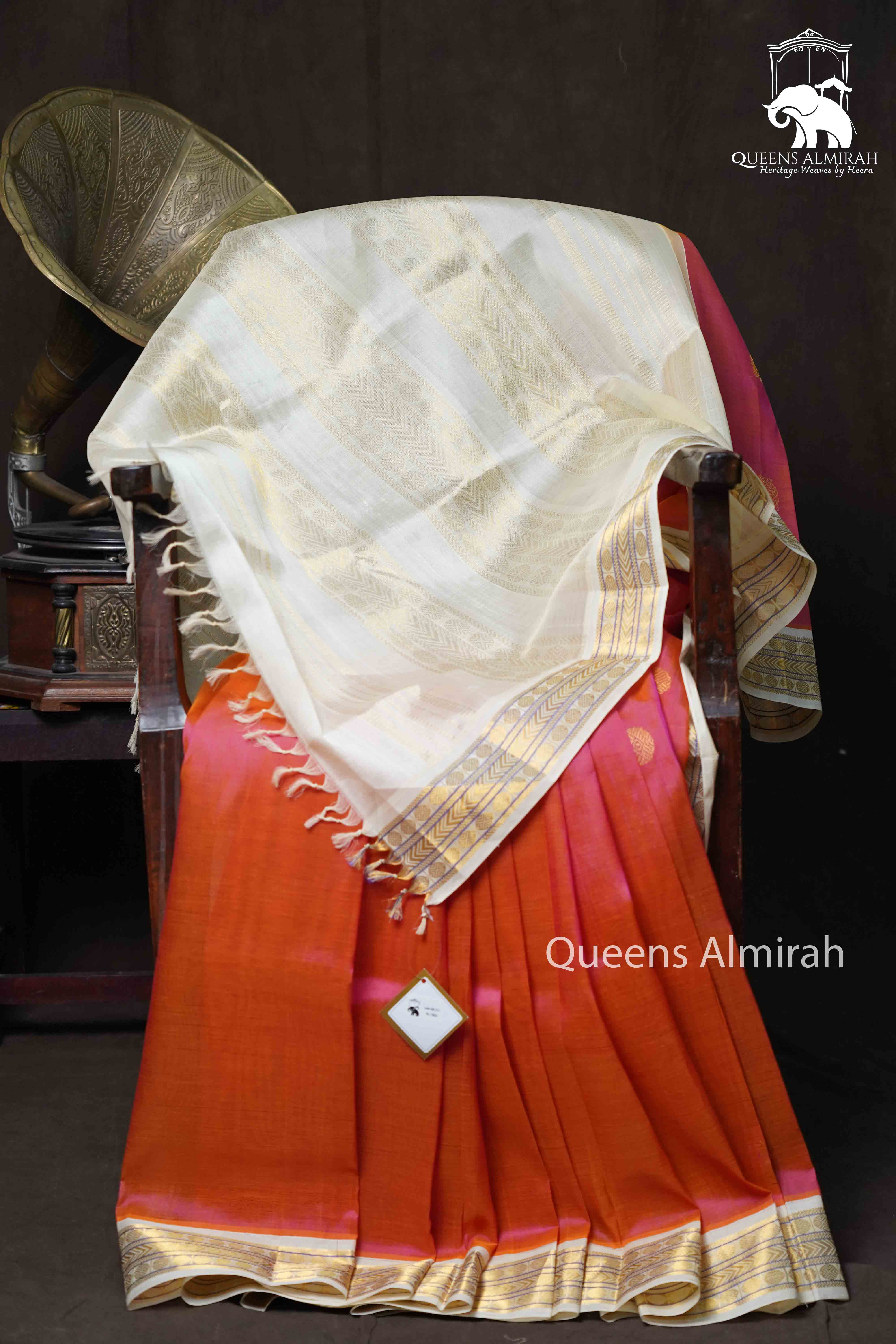 Apricots Orange With Off White Pure Silk Cotton Saree - Queens Jewel Emporium