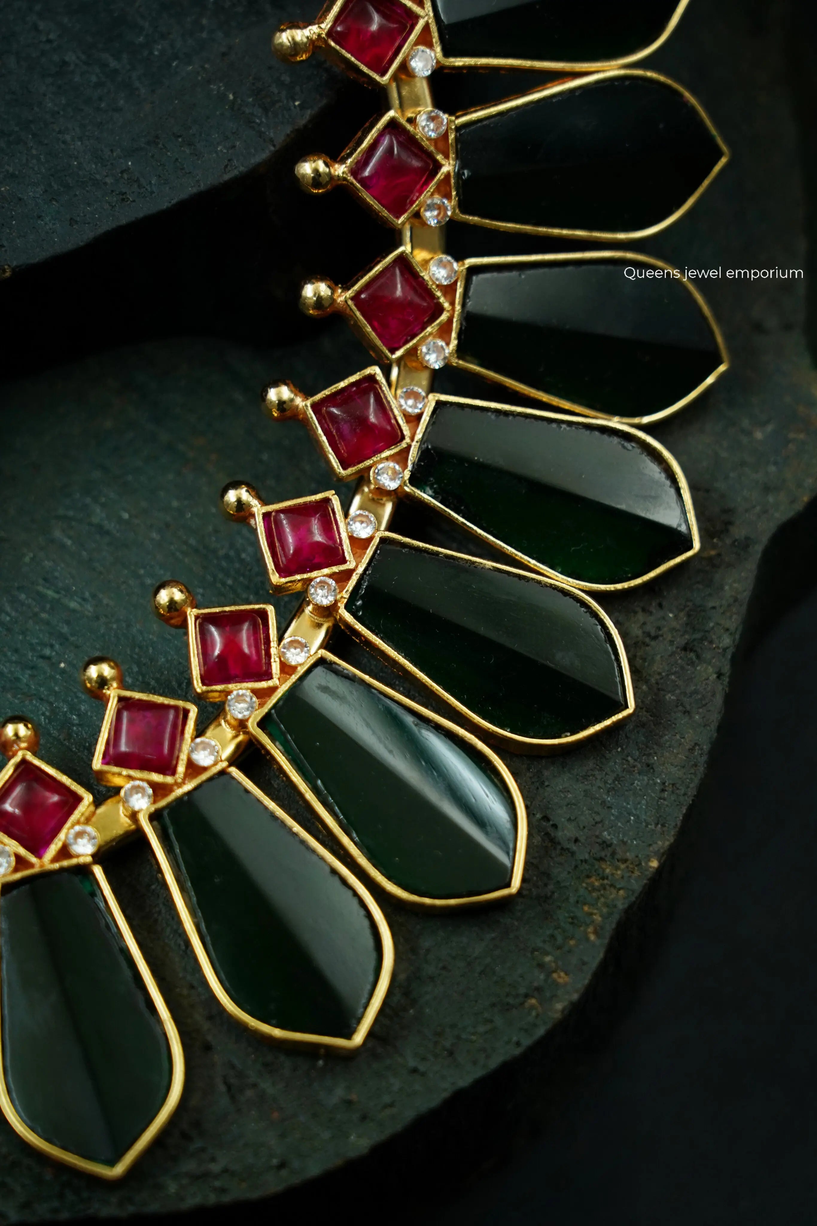 Aranya Kemp Leaf Necklace Queens Jewel Emporium