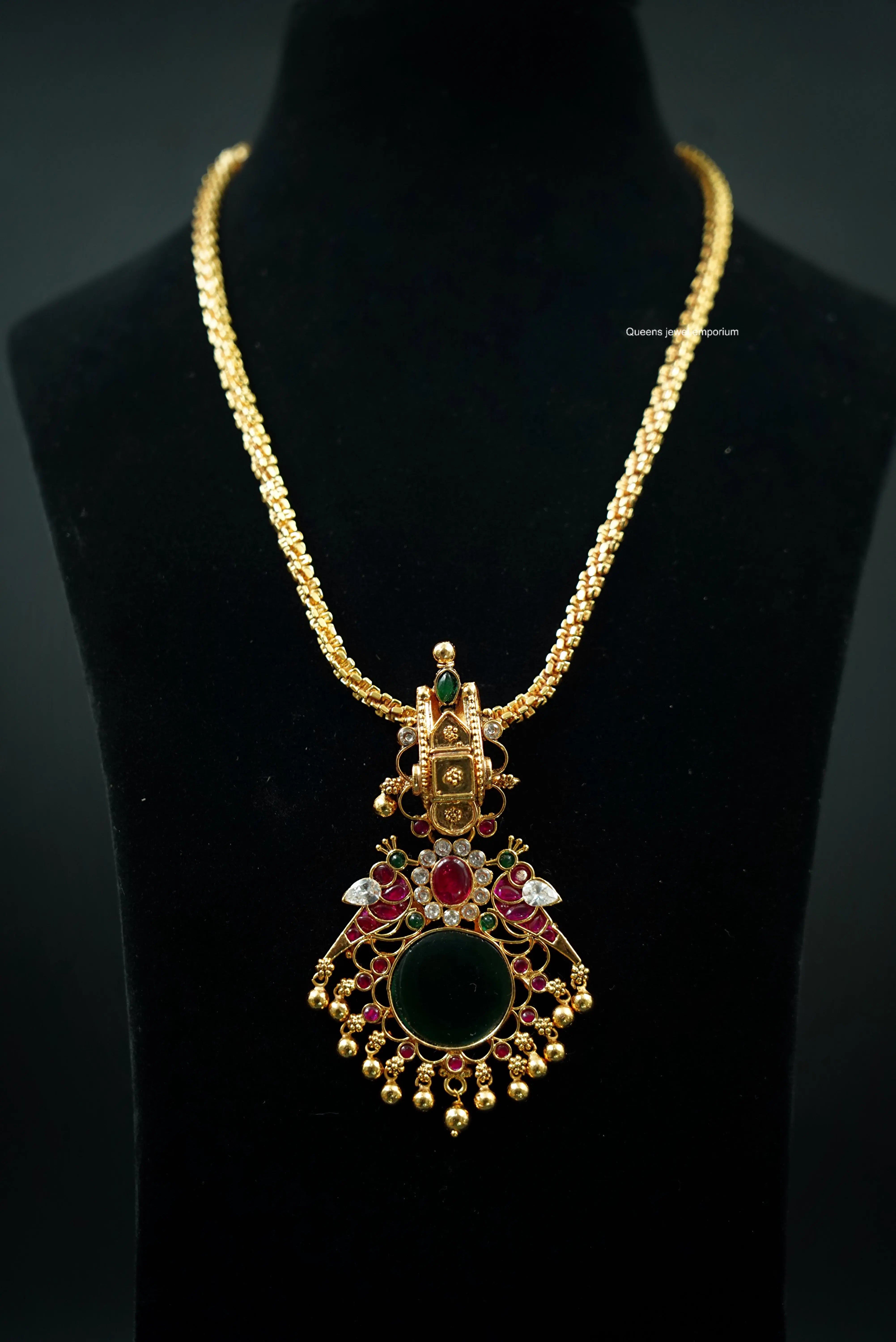 Aribitha Pendant Queens_collections_add