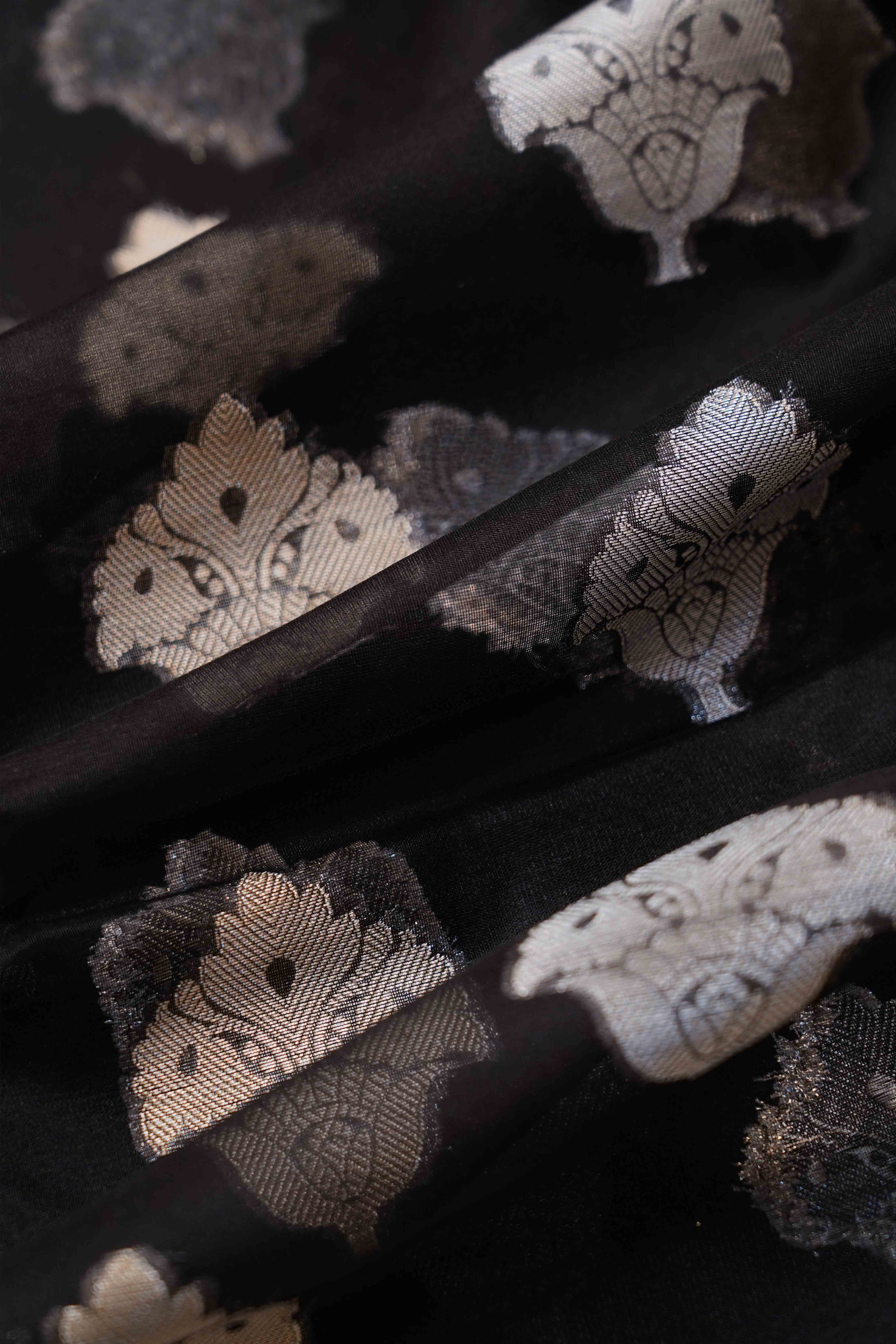 BLACK  KORA ORGANZA SAREE - Queens Jewel Emporium