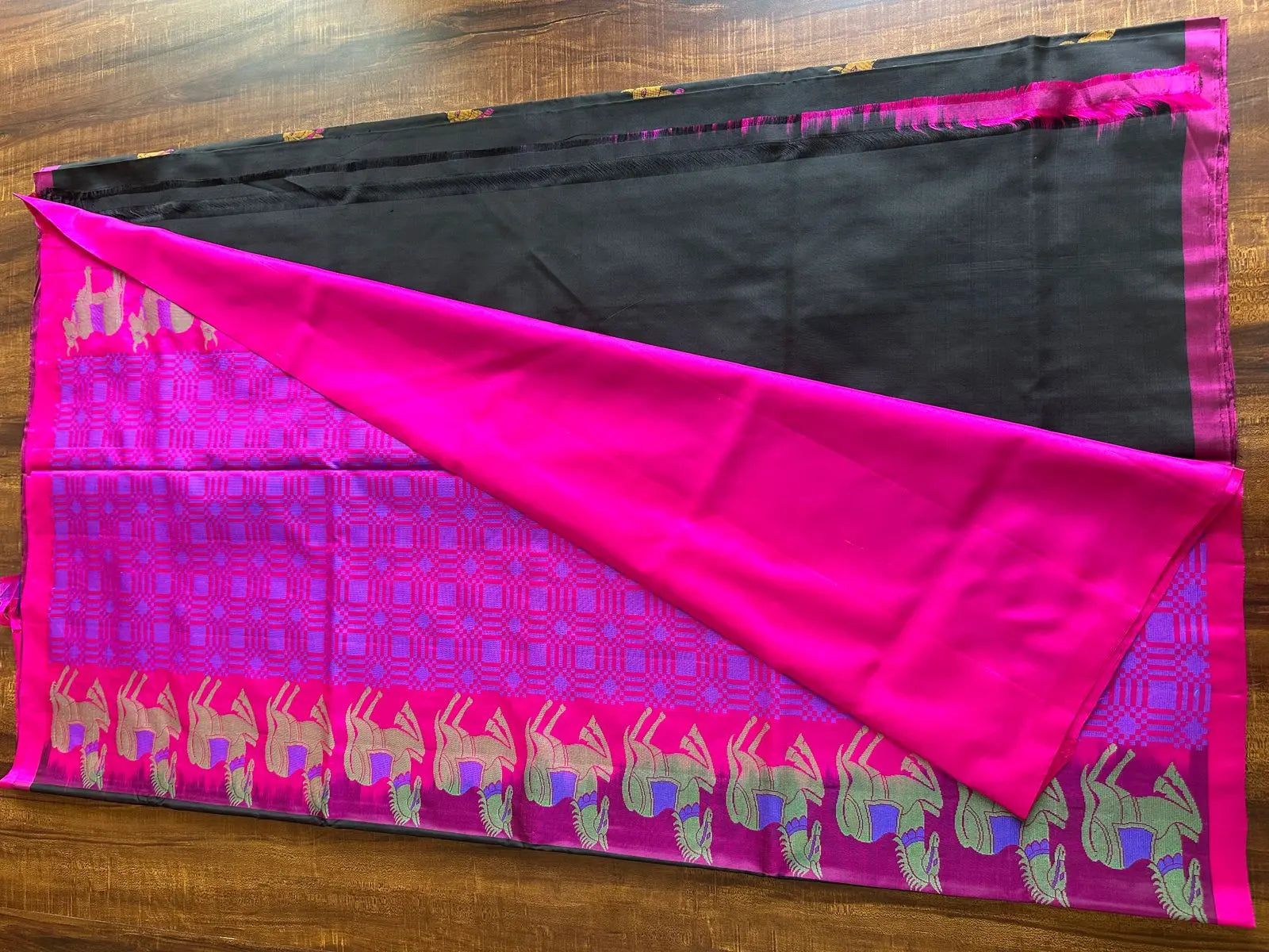 BLACK WITH DARK PINK PURE SOFT SILK SAREE - Queens Jewel Emporium
