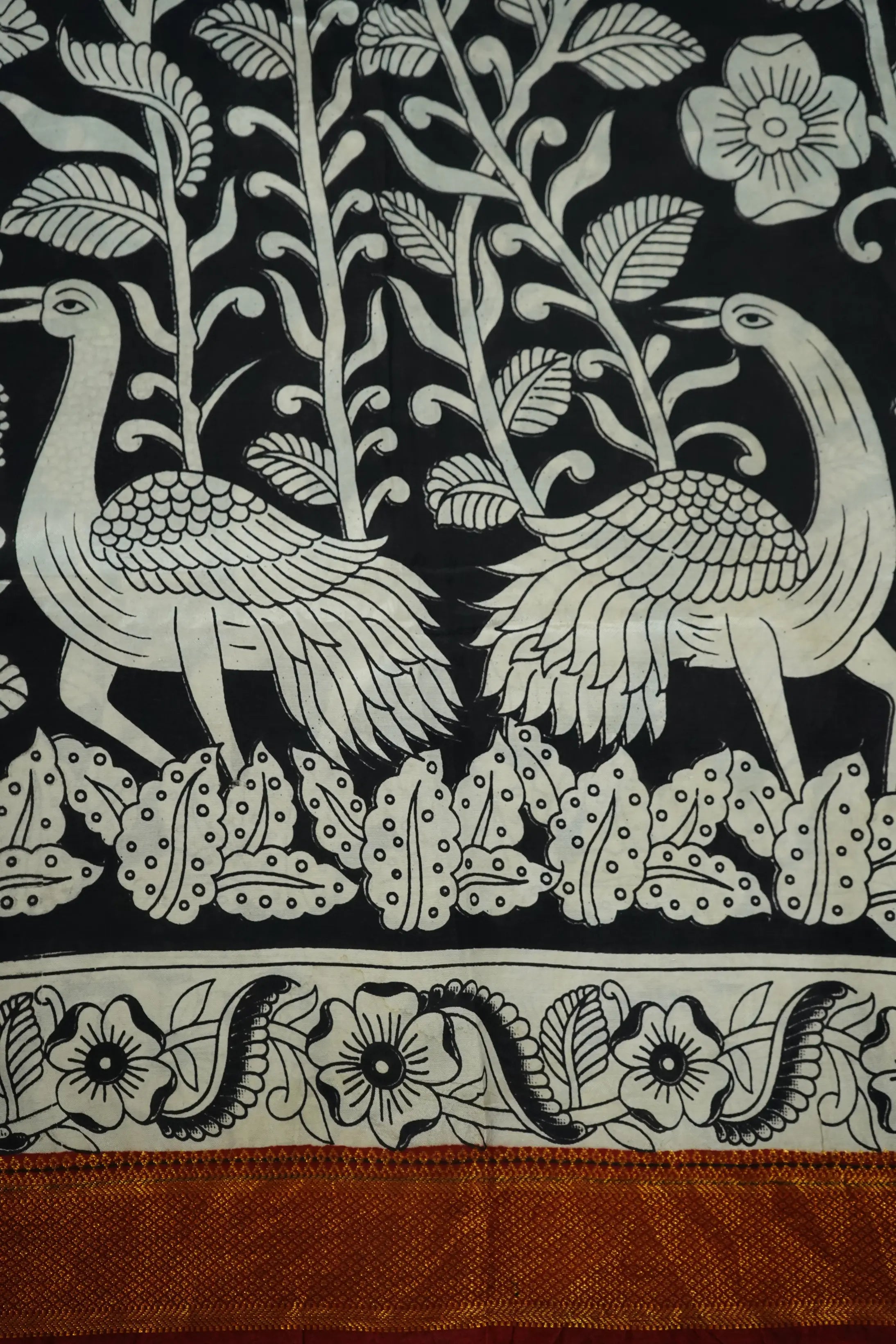 BLACK WITH RED AND GOLDEN BORDER MANGALGIRI SAREE - Queens Jewel Emporium