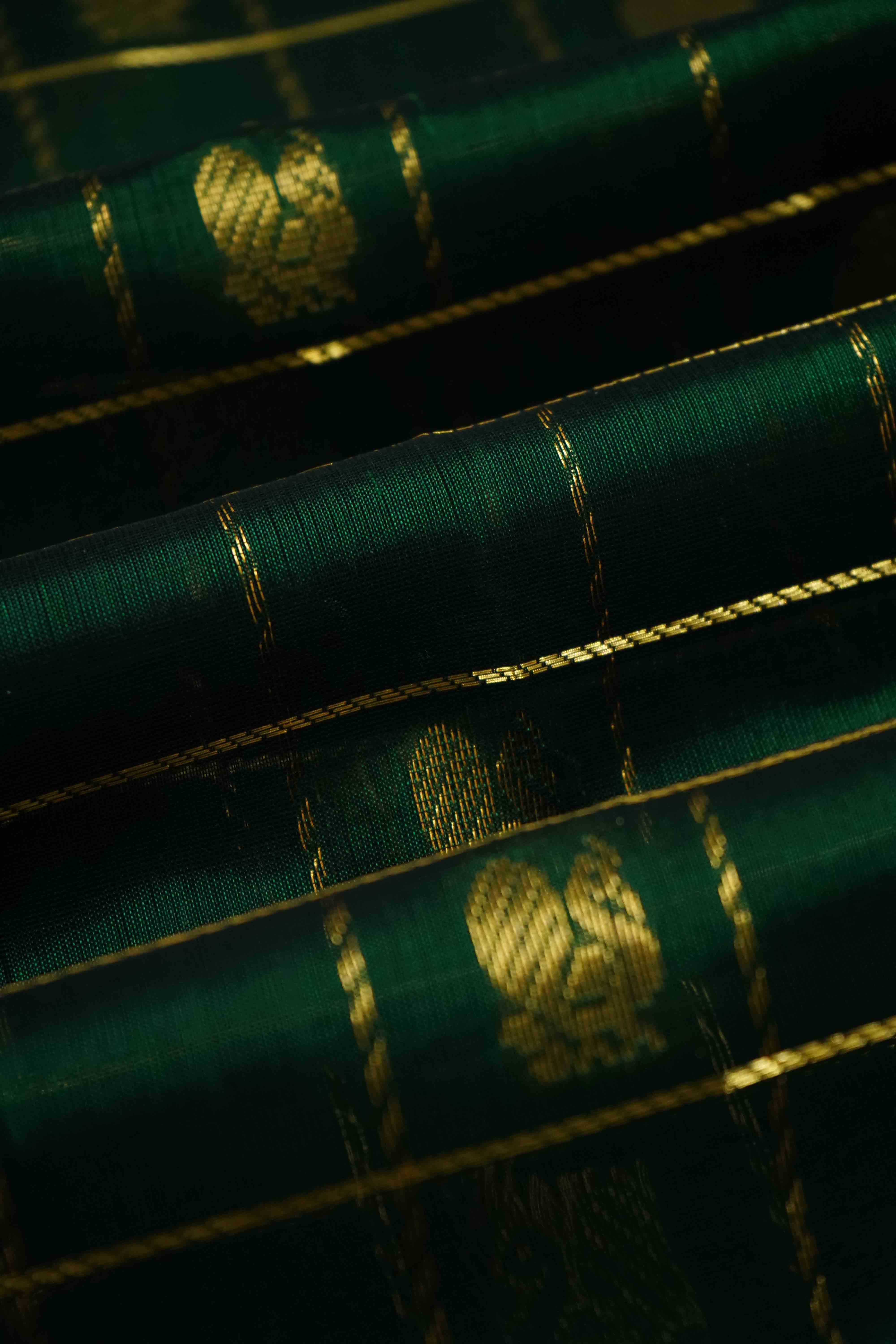 BOTTLE GREEN WITH OLIVE YELLOW PURE SILK COTTON - Queens Jewel Emporium