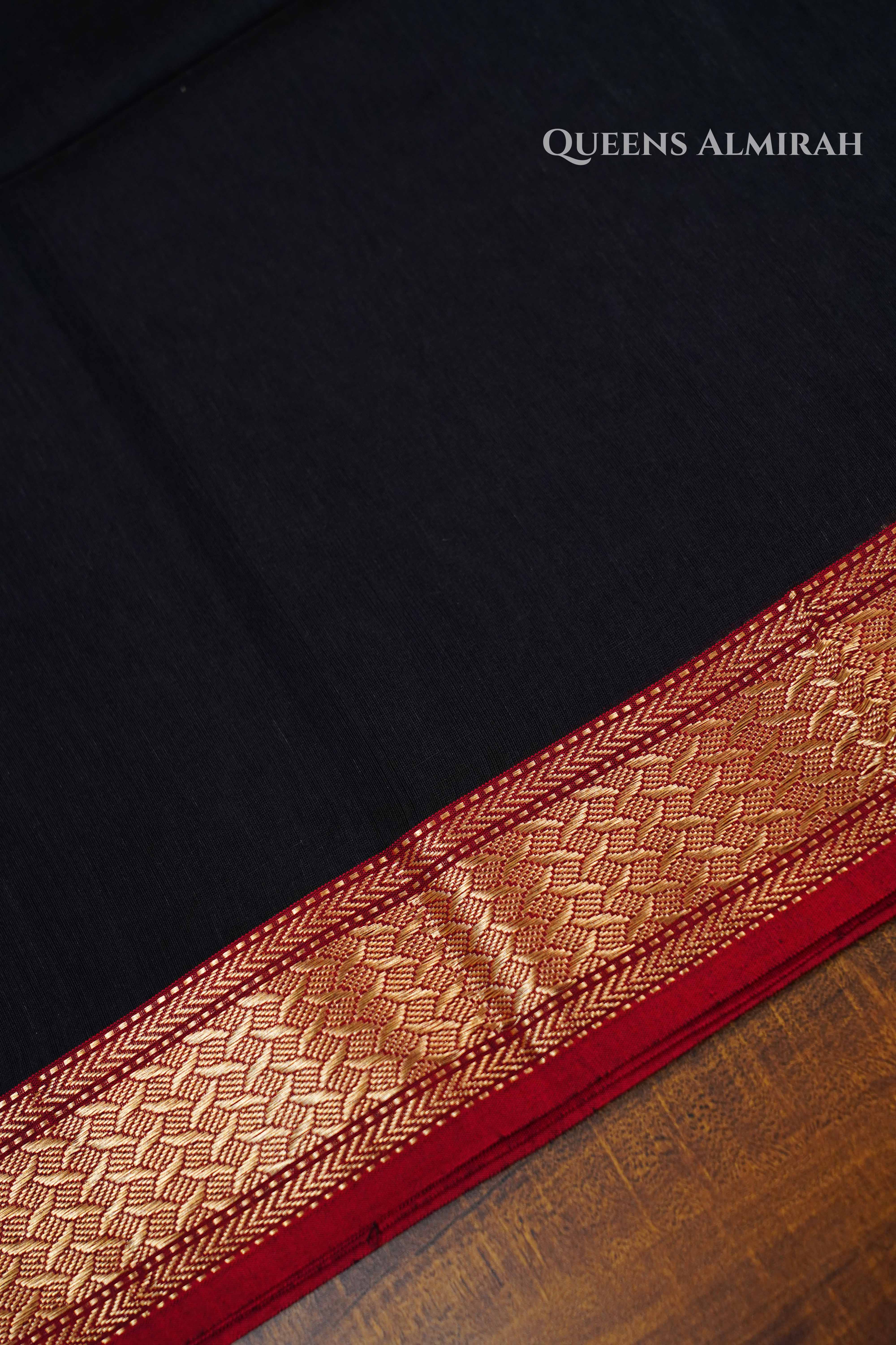 Black With Red Border Maheshwari Silk Cotton Saree QUEENS ALMIRAH