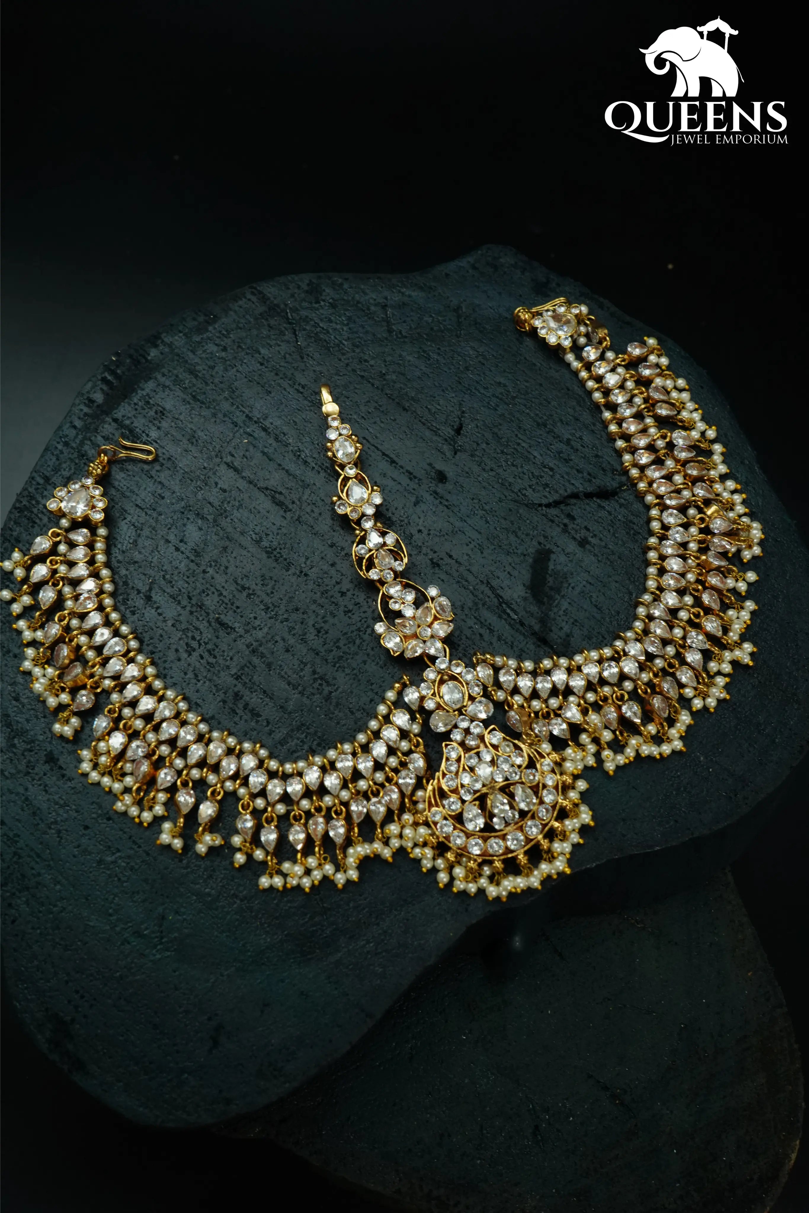 CHANDANA BRIDAL TIKKA - Queens Jewel Emporium