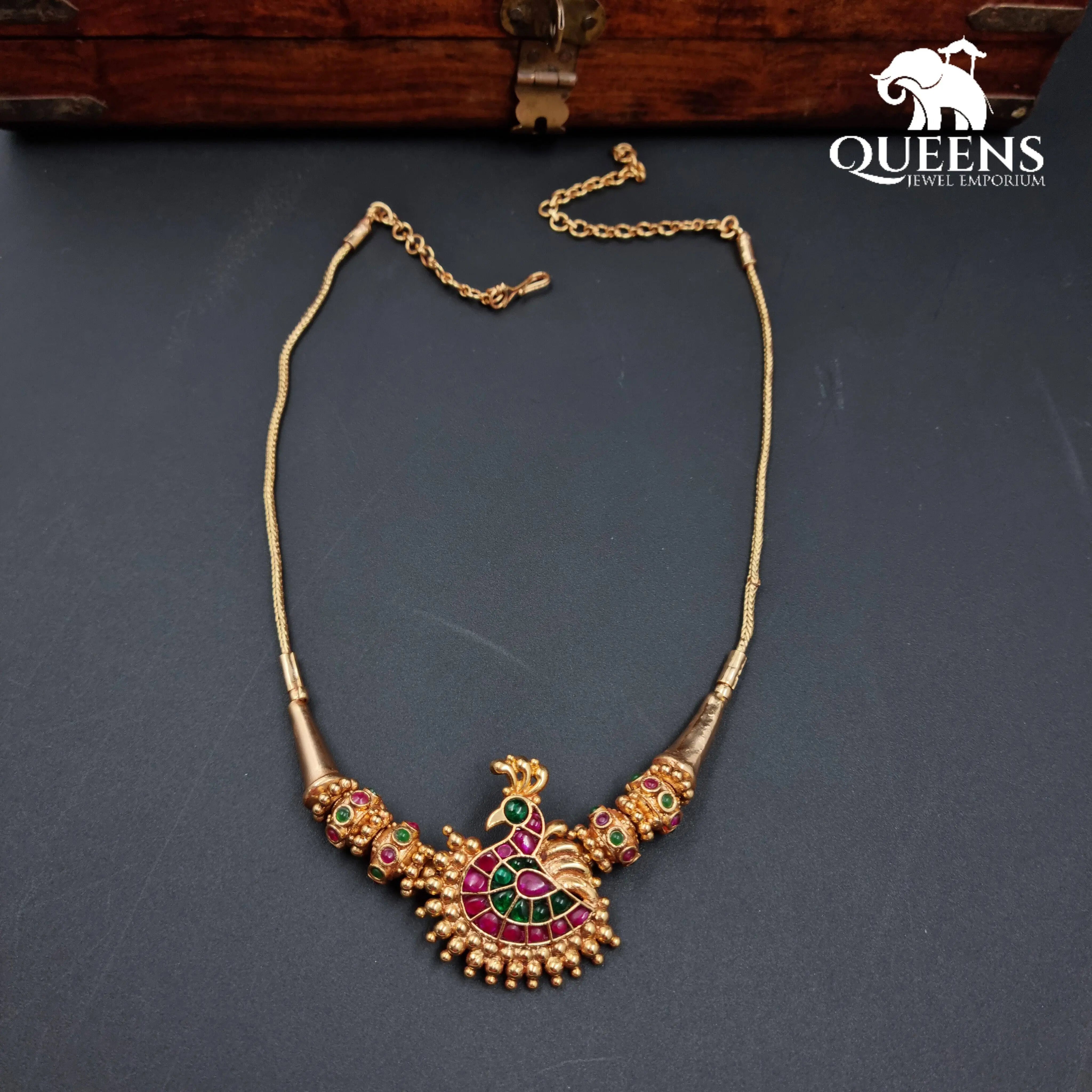 CHANDHIRAGAM KEMP NECKLACE - Queens Jewel Emporium