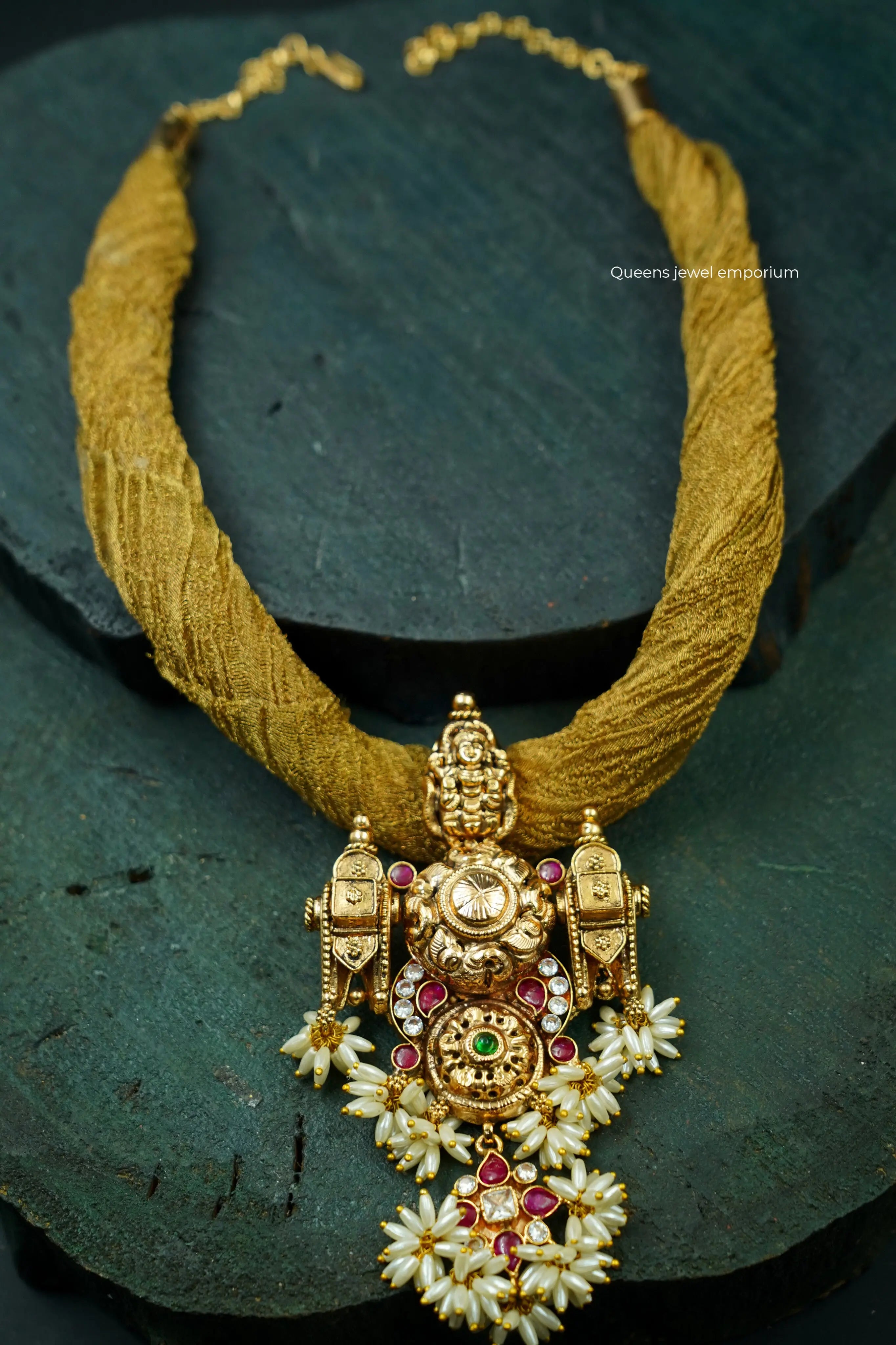 CHARITHA PENDANT - Queens Jewel Emporium