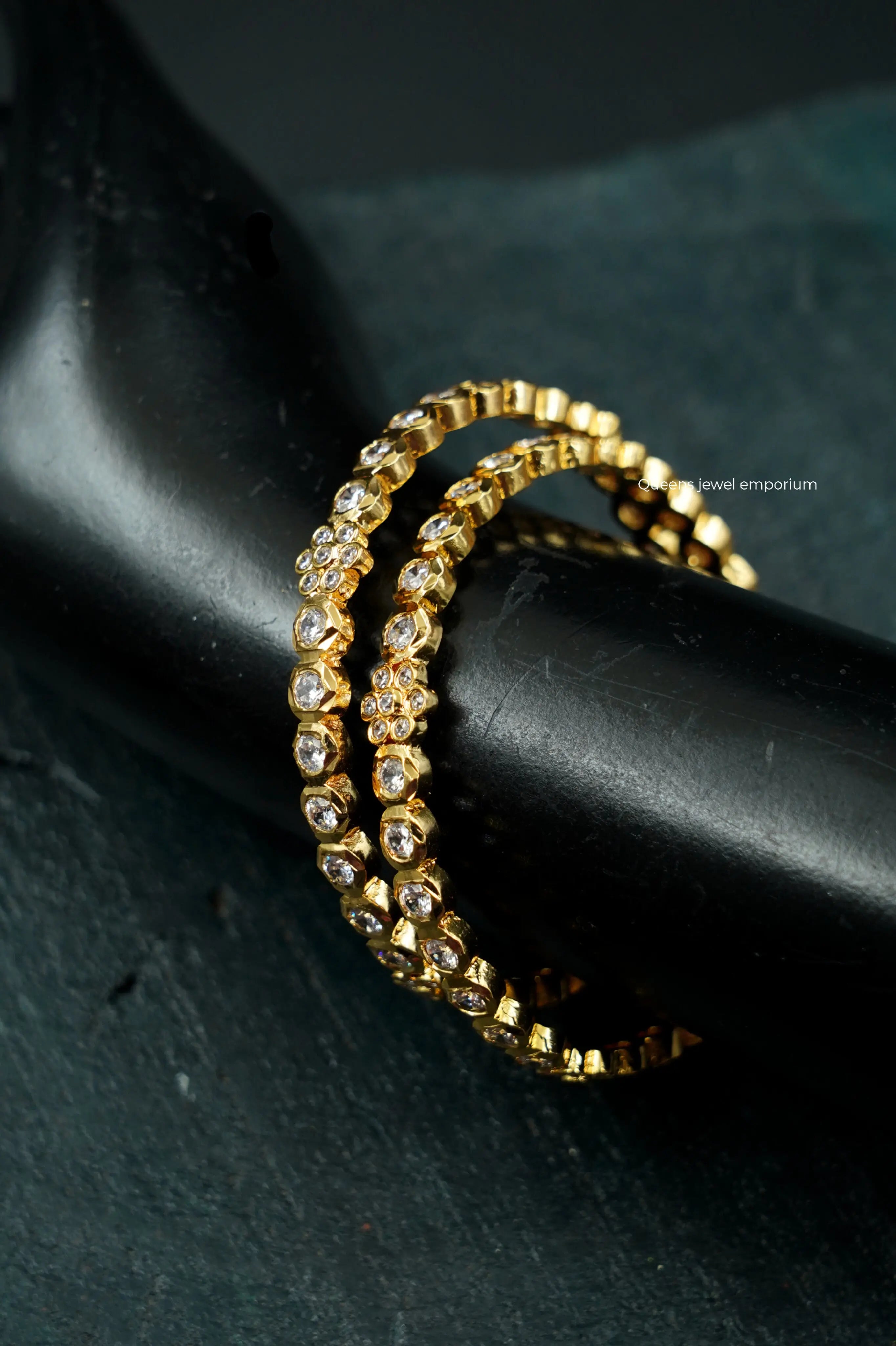 CHAYAVATHY BANGLE - ZIRCON BANGLES - Queens Jewel Emporium