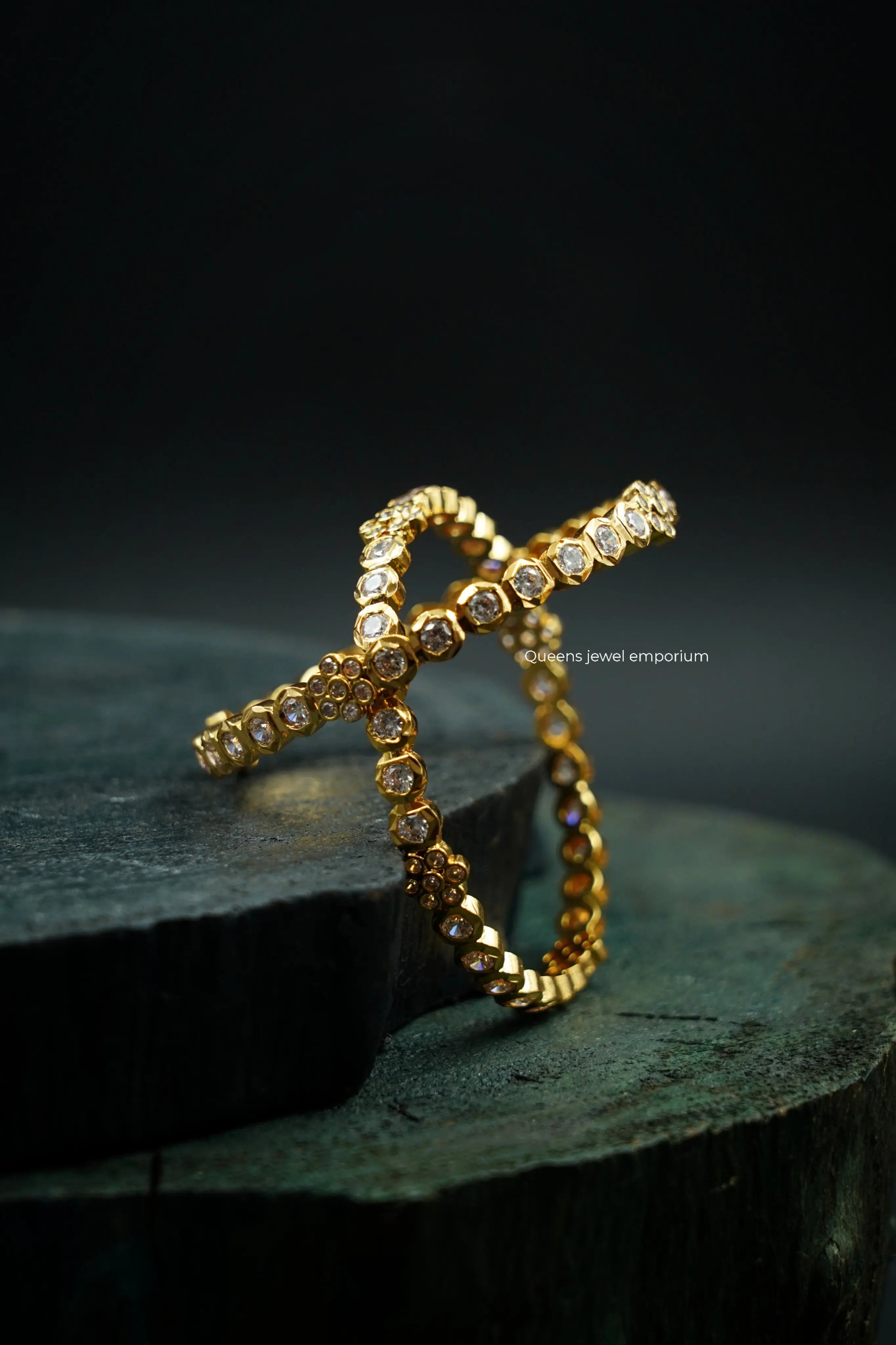 CHAYAVATHY BANGLE - ZIRCON BANGLES - Queens Jewel Emporium