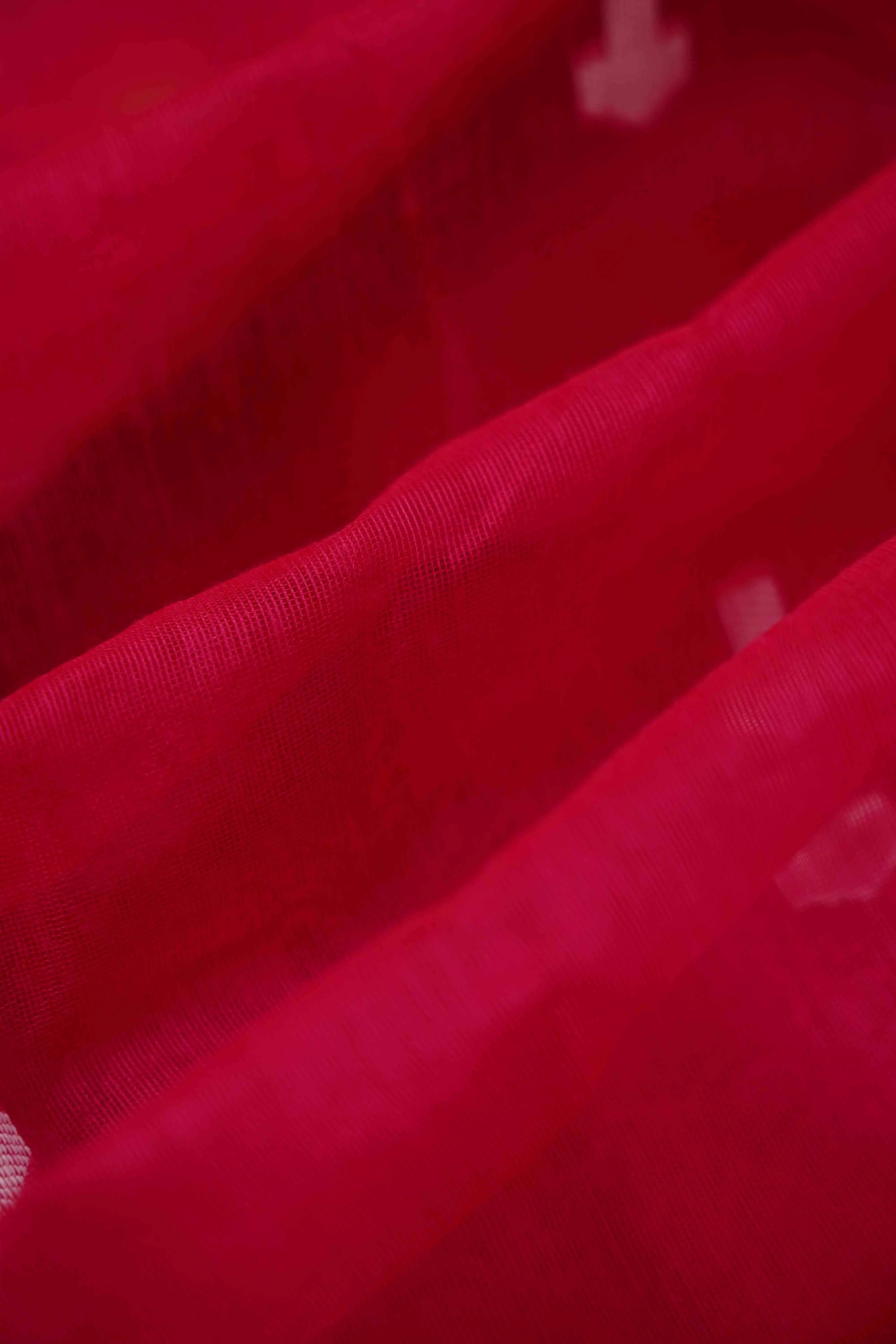 CHERRY RED JAMDANI COTTON SAREE - Queens Jewel Emporium