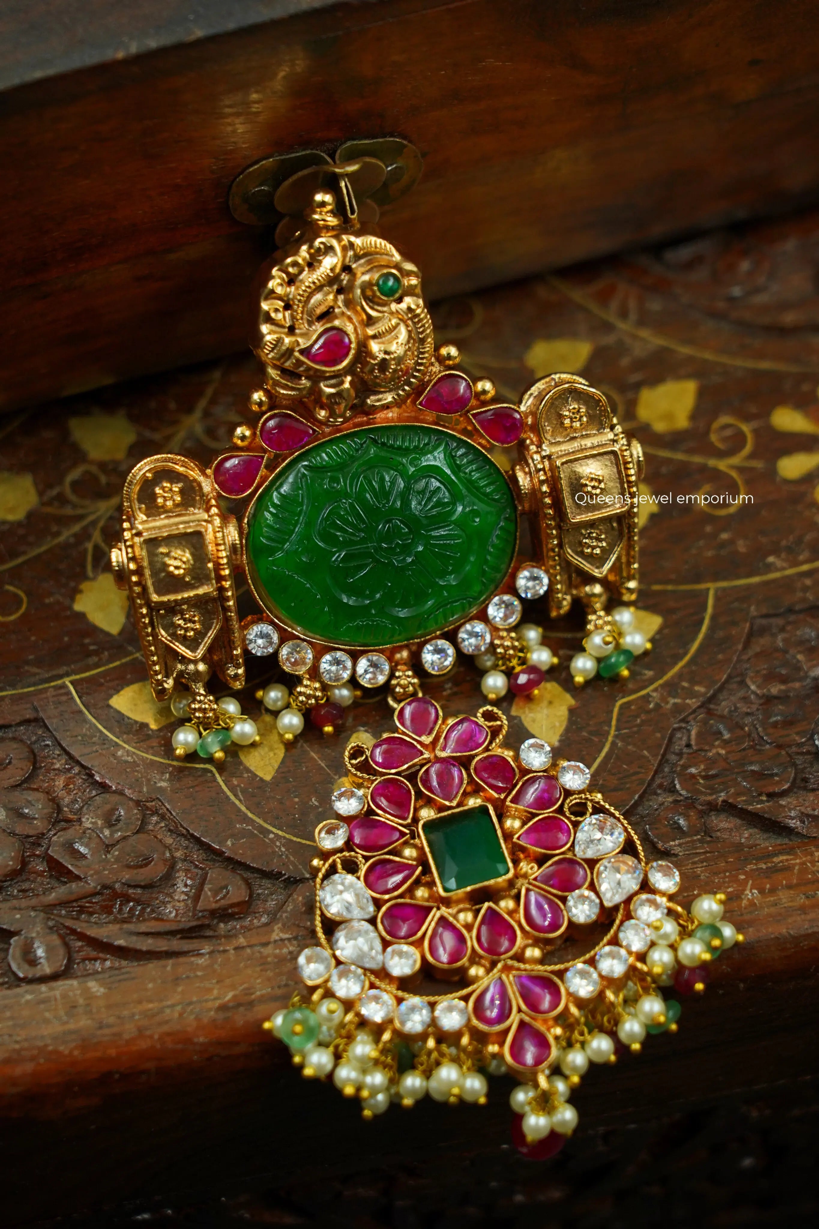 CHITRANGI  PENDANT - Queens Jewel Emporium