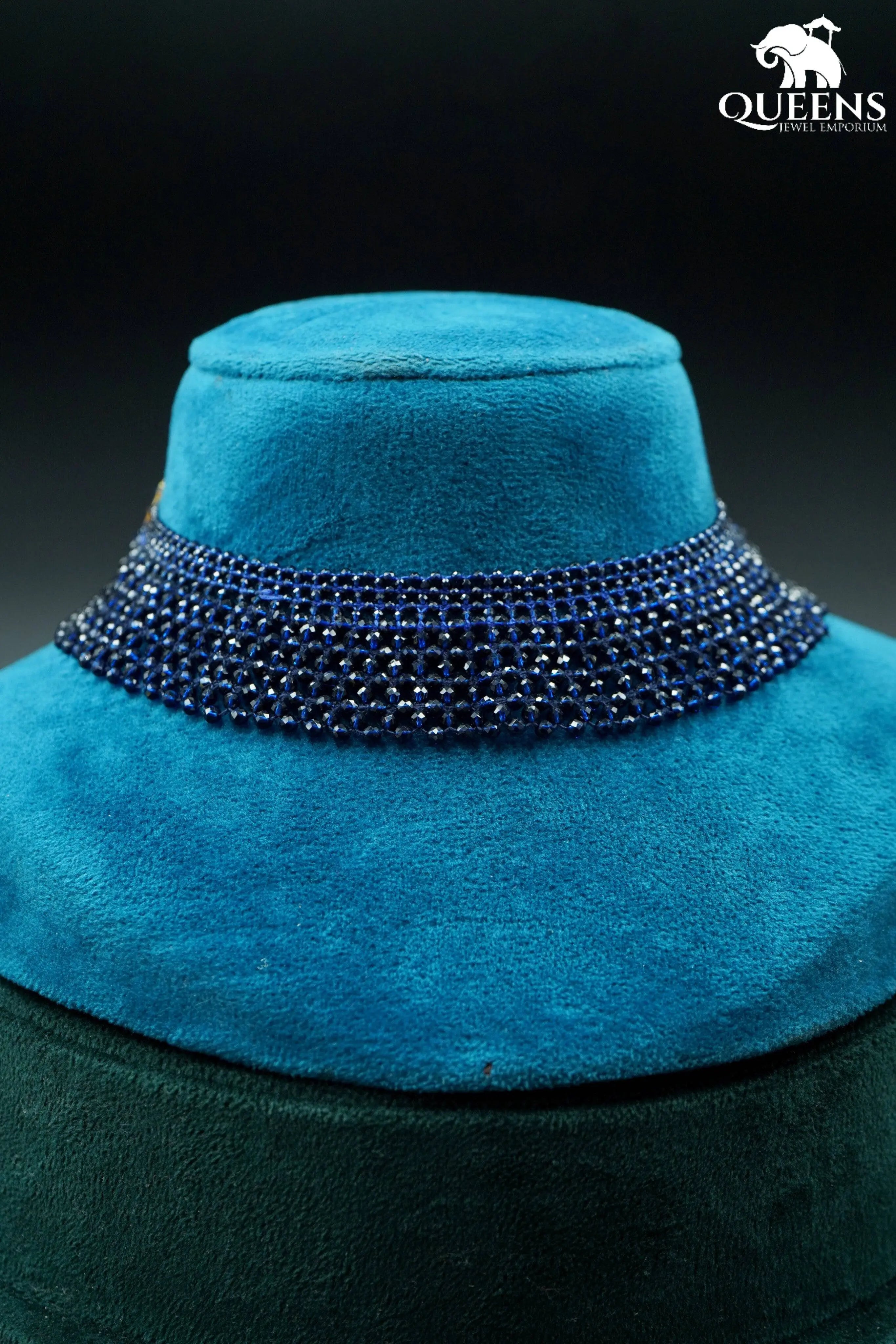 CRYSTAL NECKLACE - Queens Jewel Emporium