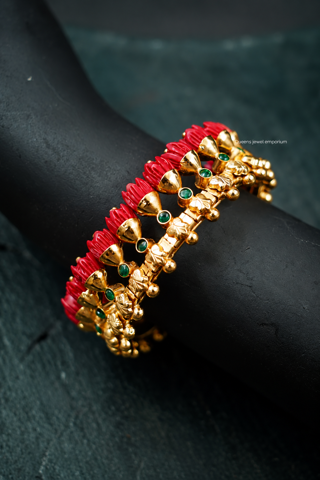 Pavalamalli Bangle - Red