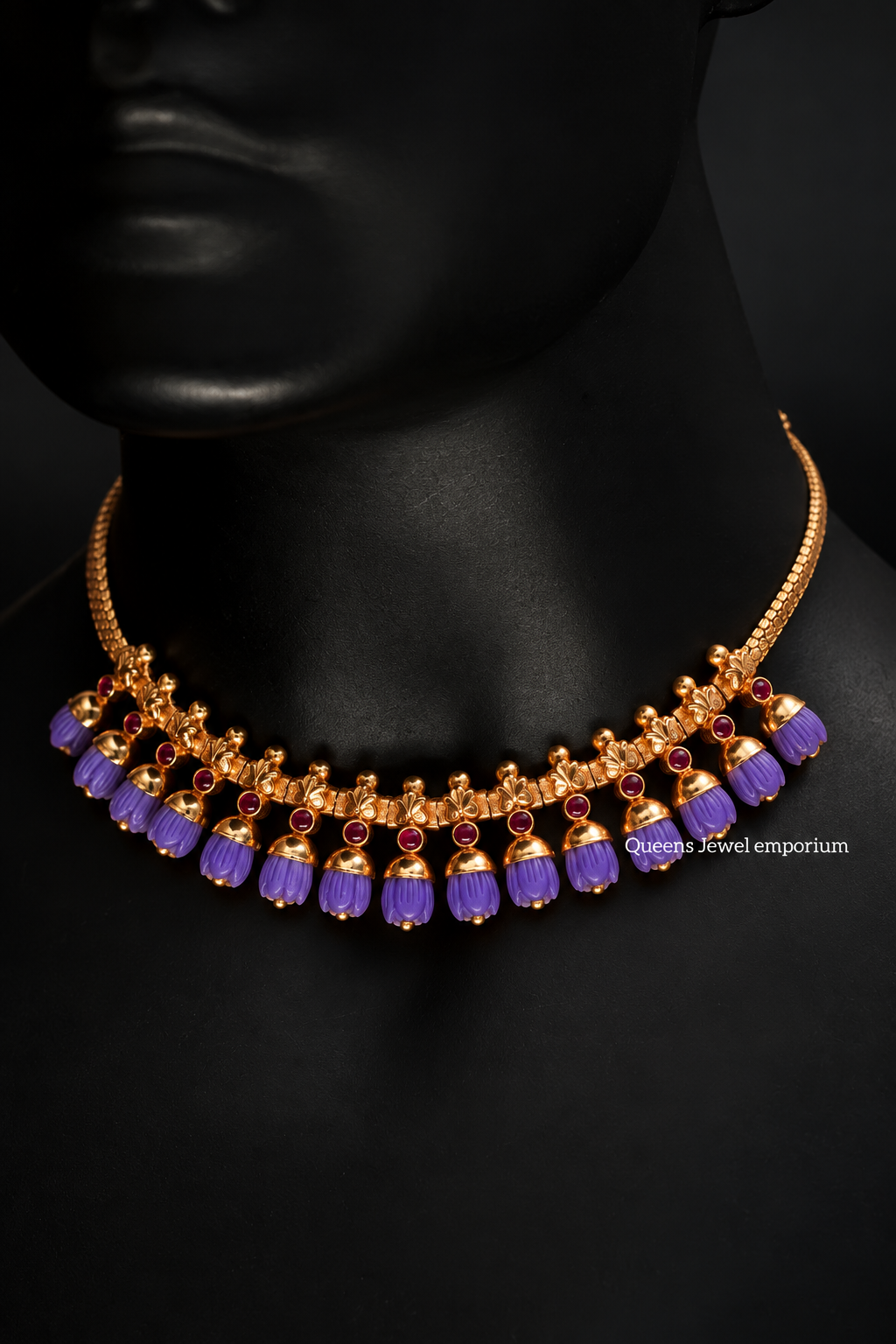 Pavalamalli Short Necklace - Violet