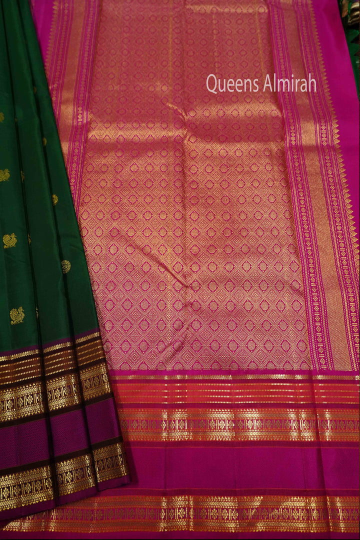 BOTTLE GREEN WITH GRAPE PURPLE KANCHIVARAM SILK SAREE - Queens Jewel Emporium