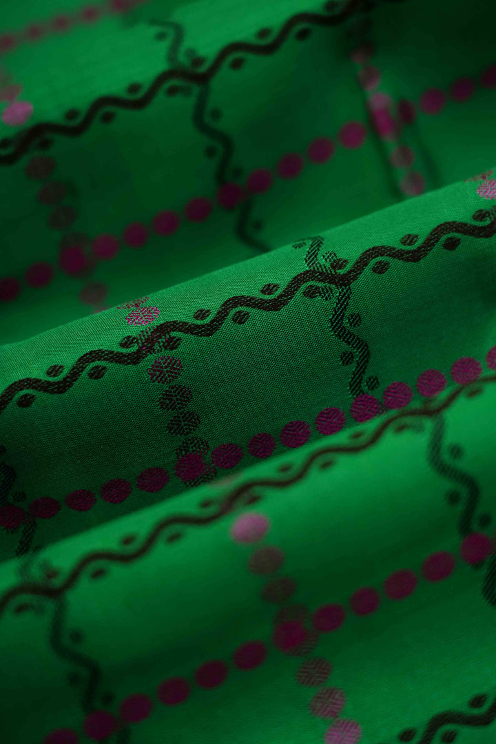 WATER MELON GREEN  KANCHIVARAM SILK SAREE - Queens Jewel Emporium