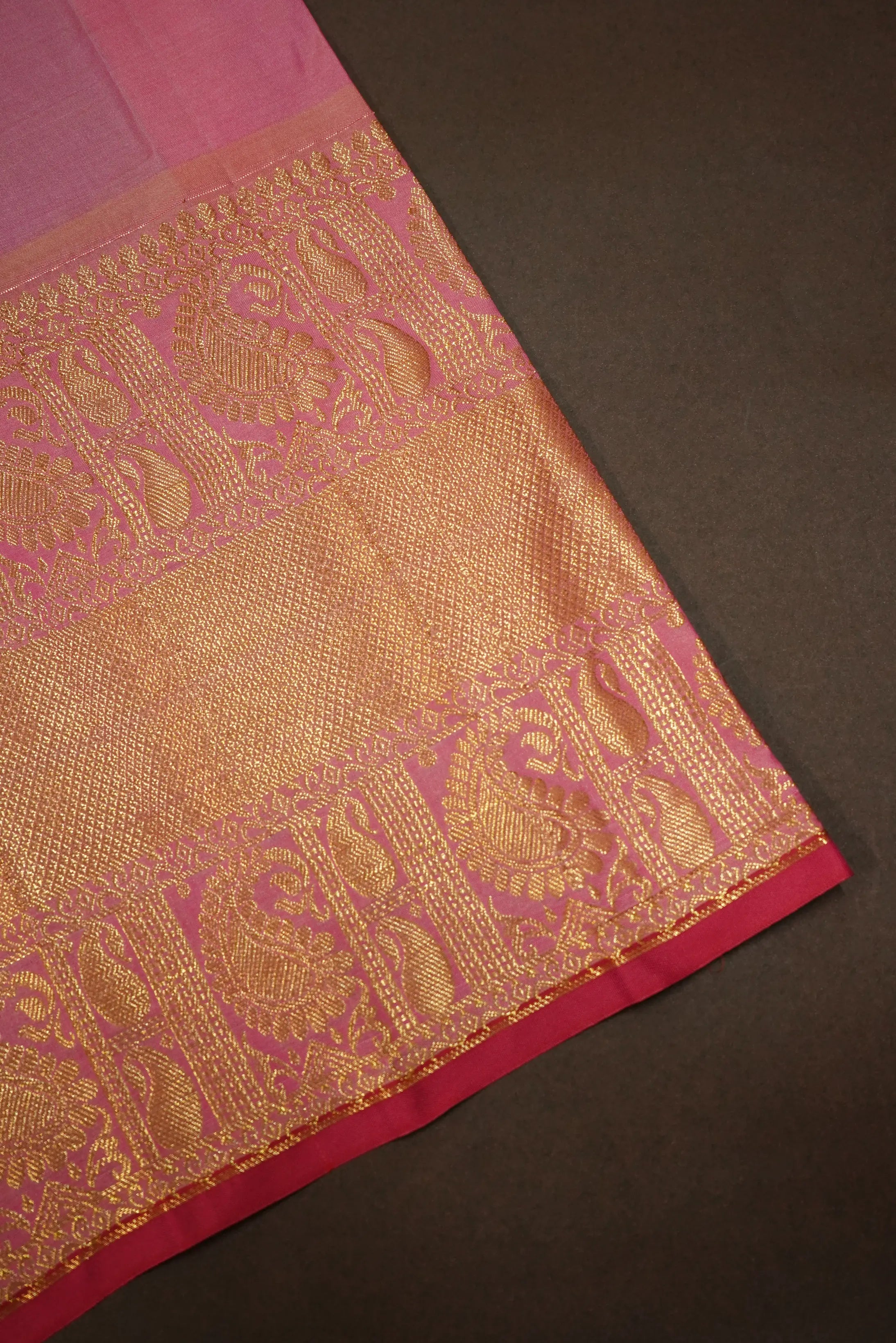 DARK CARNATION PINK WITH DEEP ROSE MANGALGIRI GADWAL SAREE - Queens Jewel Emporium