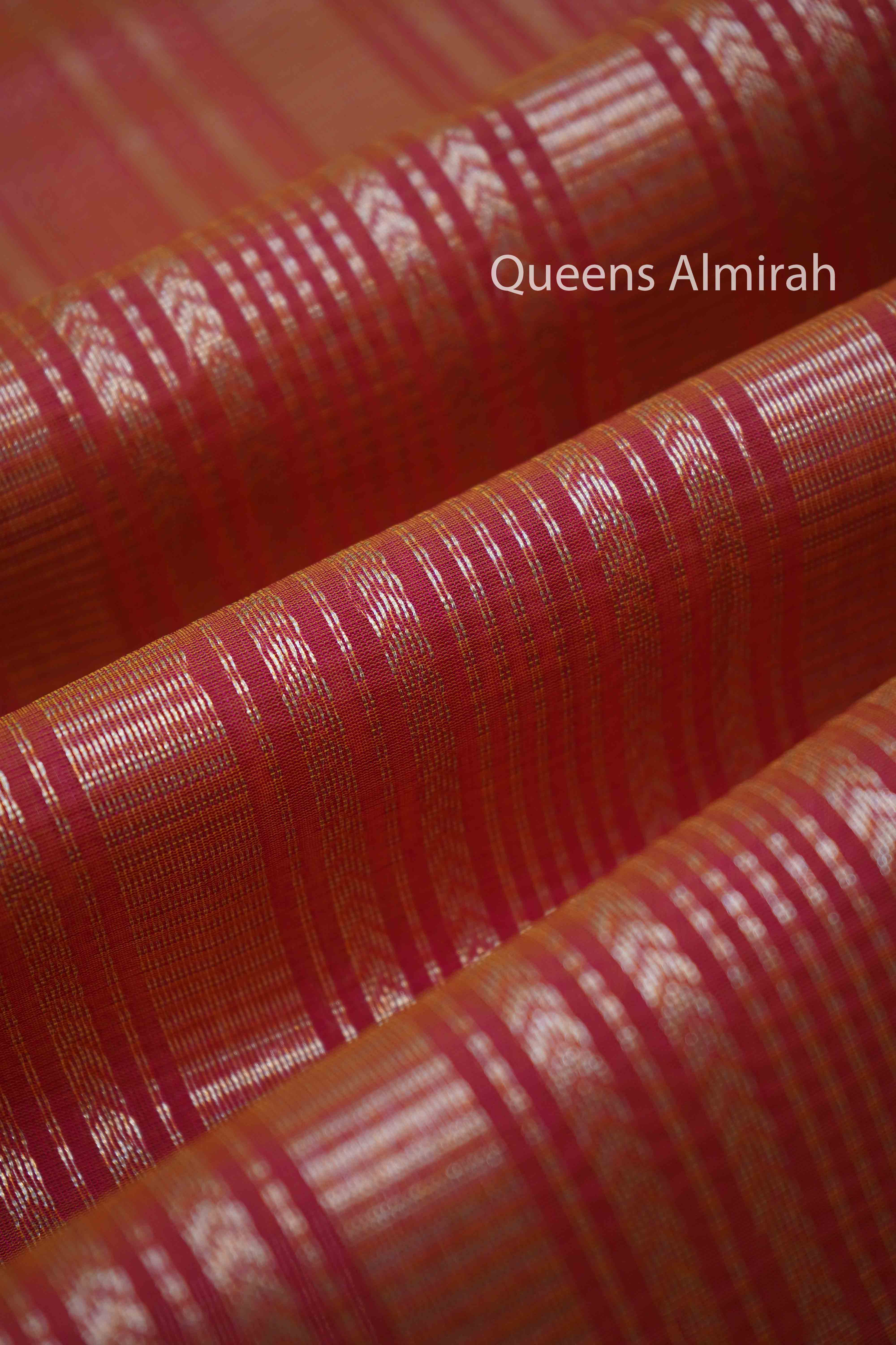 DARK CORAL PURE BANARASI SILK COTTON SAREE - Queens Jewel Emporium