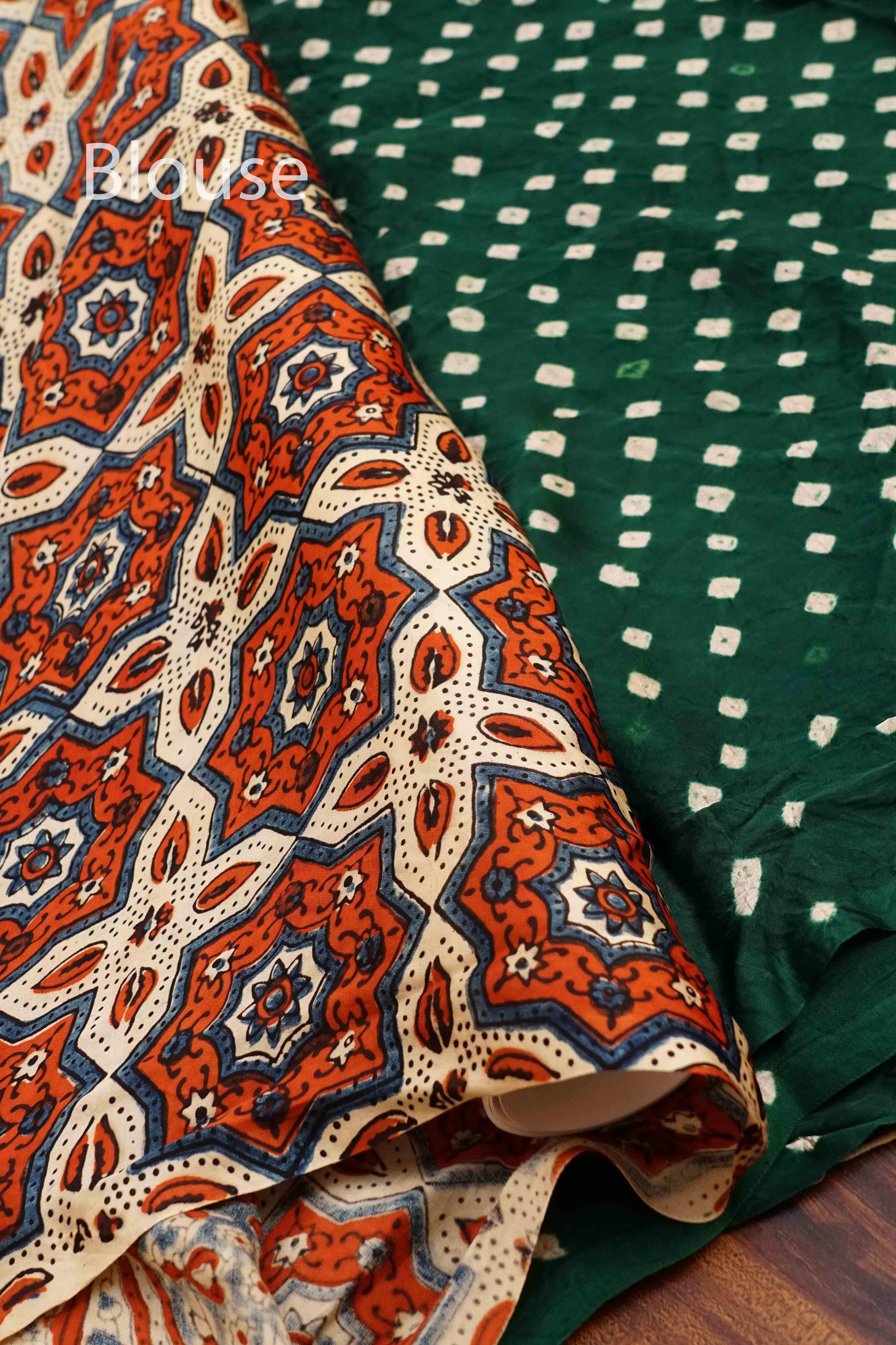 DARK GREEN 3 MODAL SILK SAREE - Queens Jewel Emporium