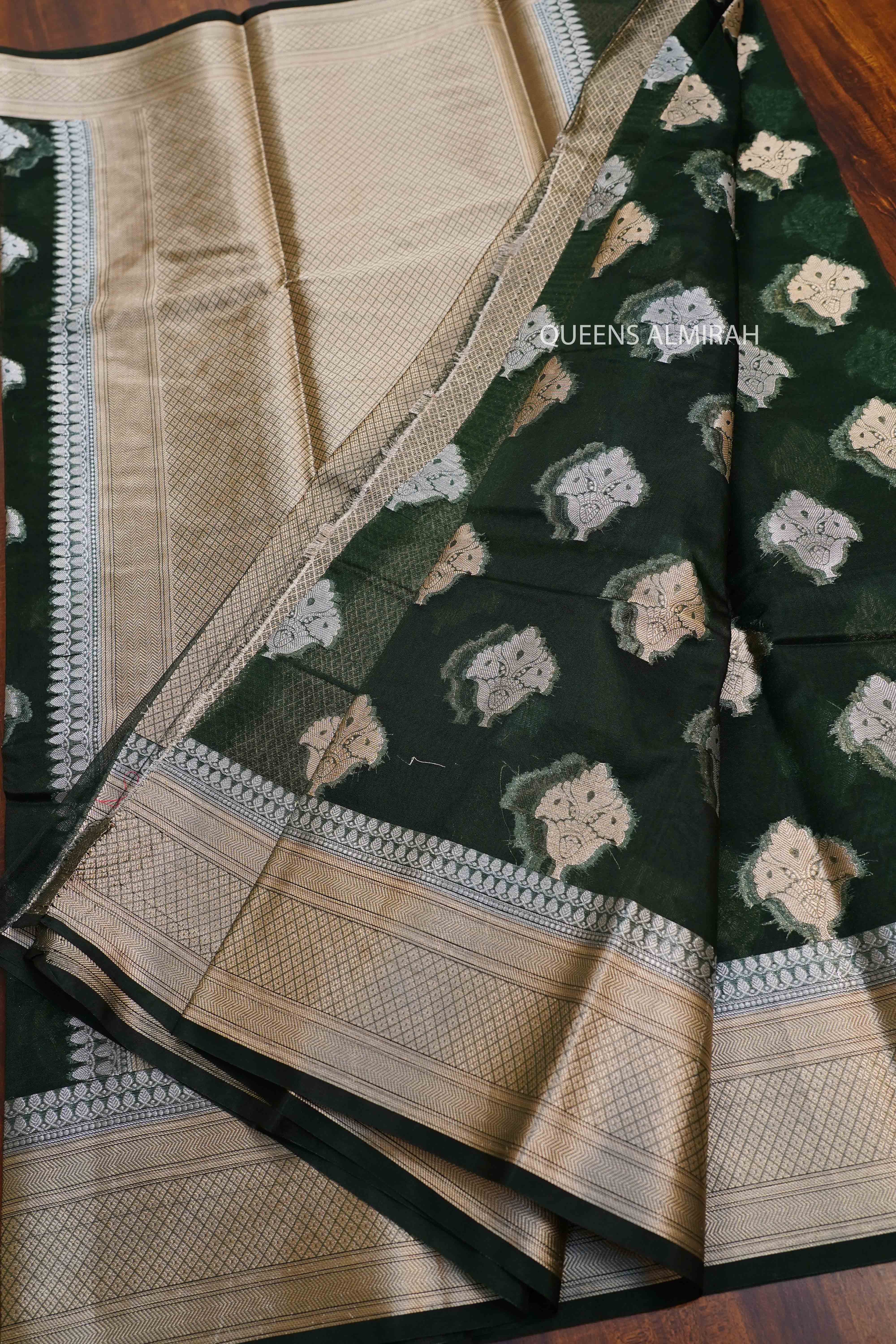 DARK GREEN KORA ORGANZA SAREE - Queens Jewel Emporium