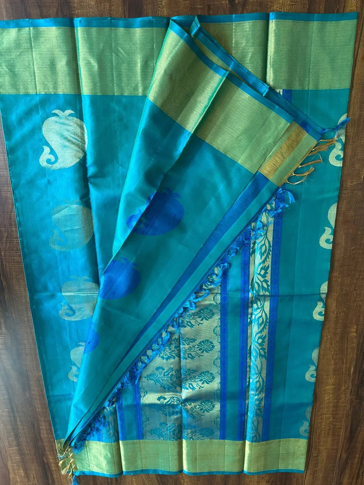 DEEP SEA BLUE PURE KANCHIVARAM SILK SAREE - Queens Jewel Emporium