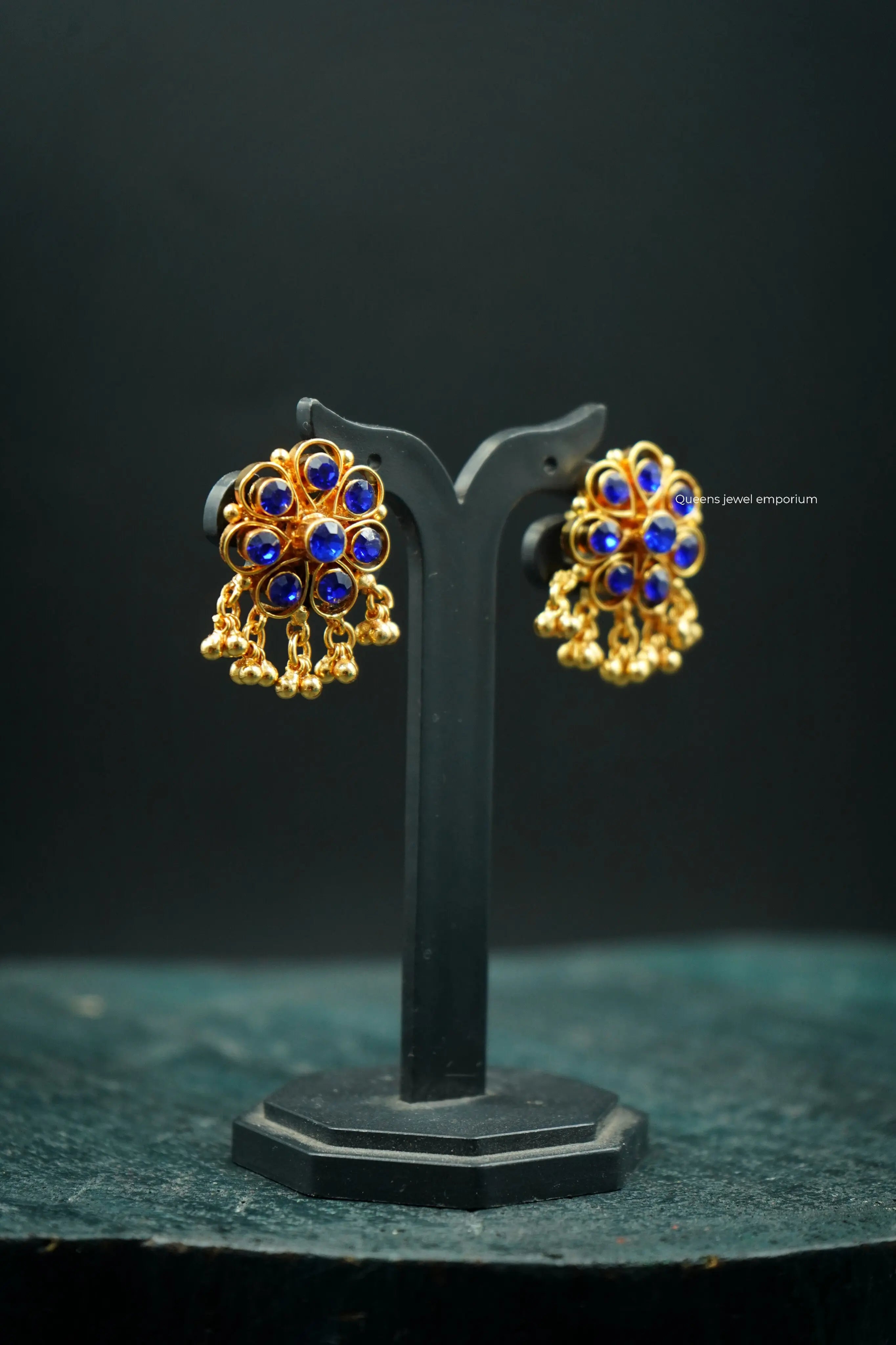 DHEEMA RETRO EARRING - Queens Jewel Emporium