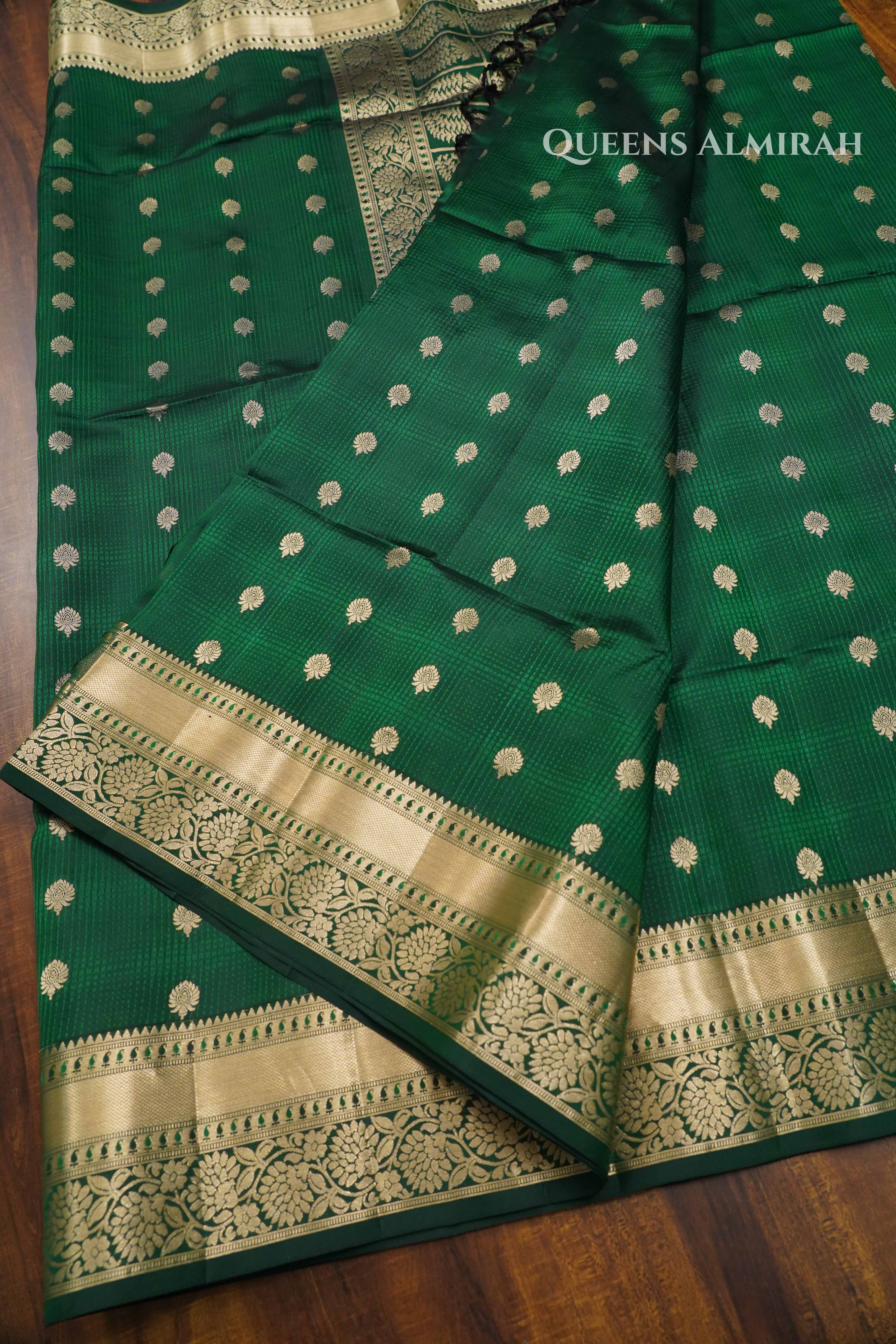 Dark Green With  Pure Soft Silk Saree QUEENS ALMIRAH