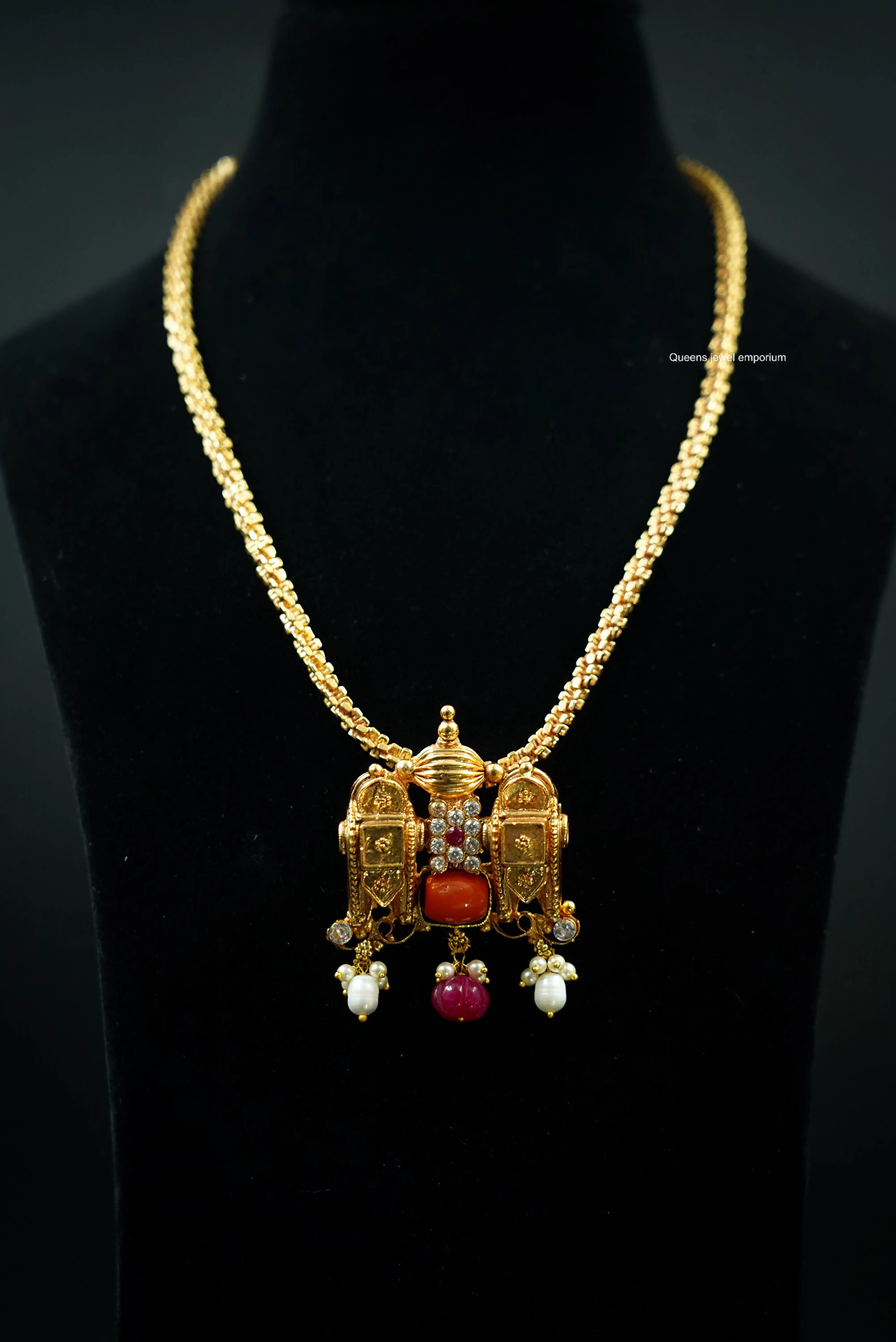 Devyani Pendant Queens_collections_add