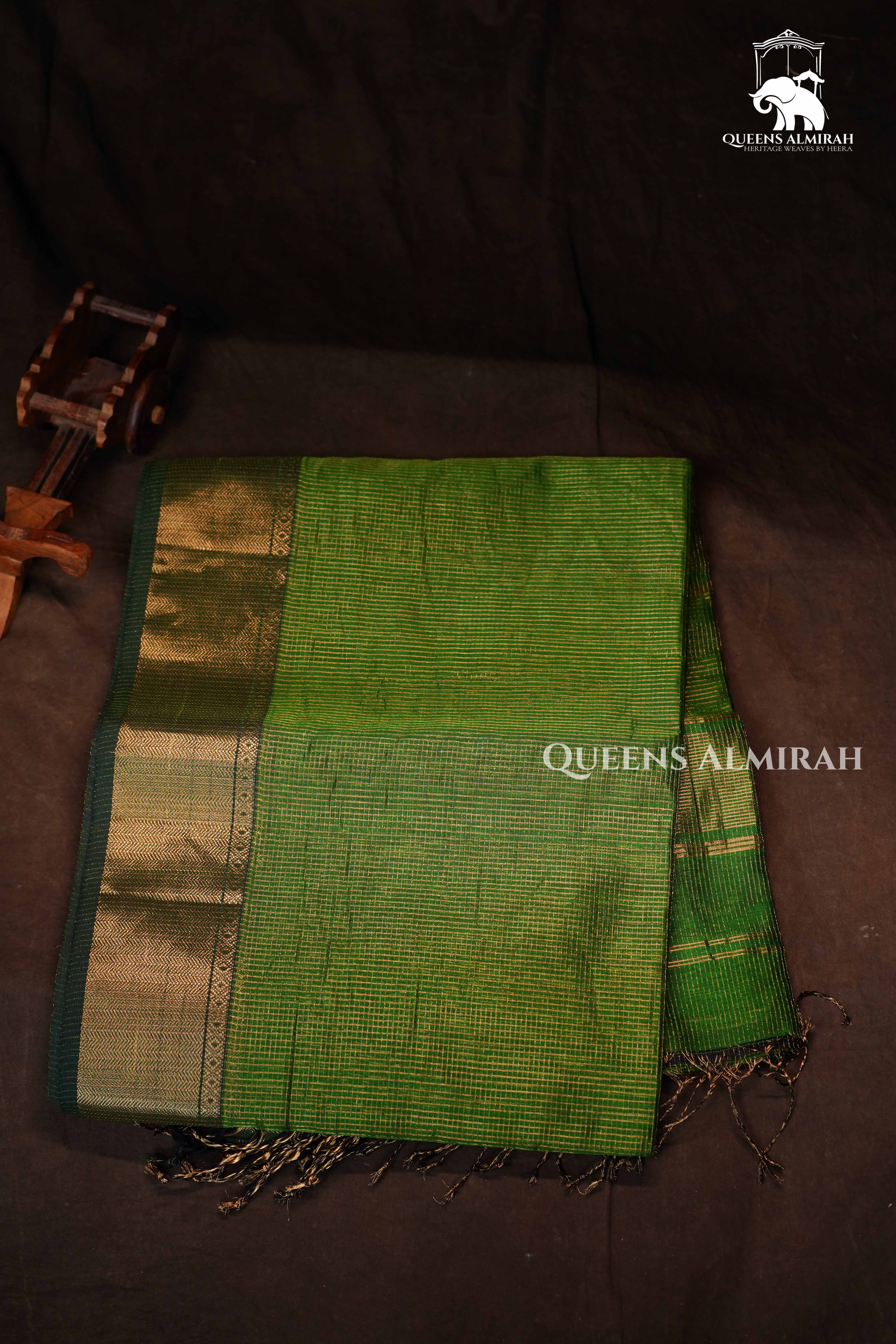 Emerald Green  Maheshwari Silk Cotton Saree QUEENS ALMIRAH