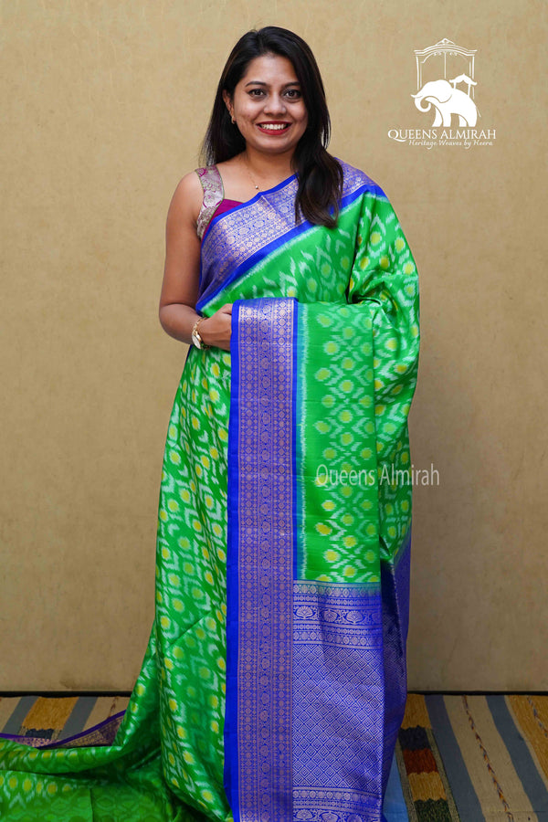 DEEP GREEN WITH ROYAL BLUE SOFT SILK SAREE - Queens Jewel Emporium