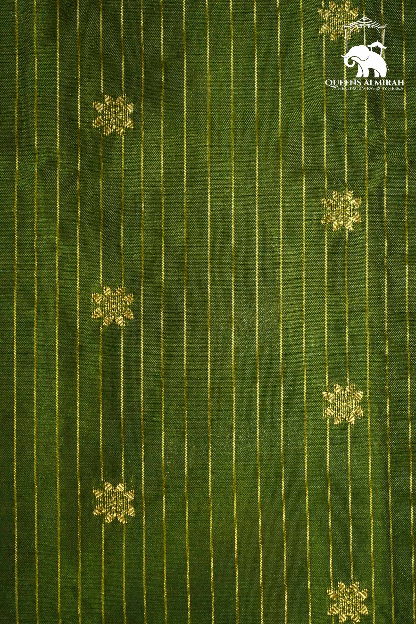 FARM GREEN WITH MOCHA BROWN MANGALGIRI GADWAL SAREE - Queens Jewel Emporium