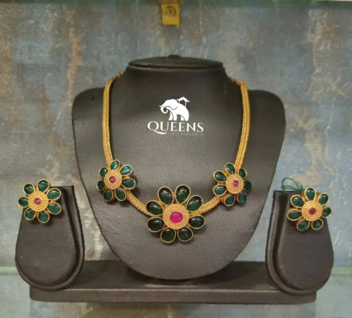 SARITHA FLORAL KODI CHAIN - Queens Jewel Emporium