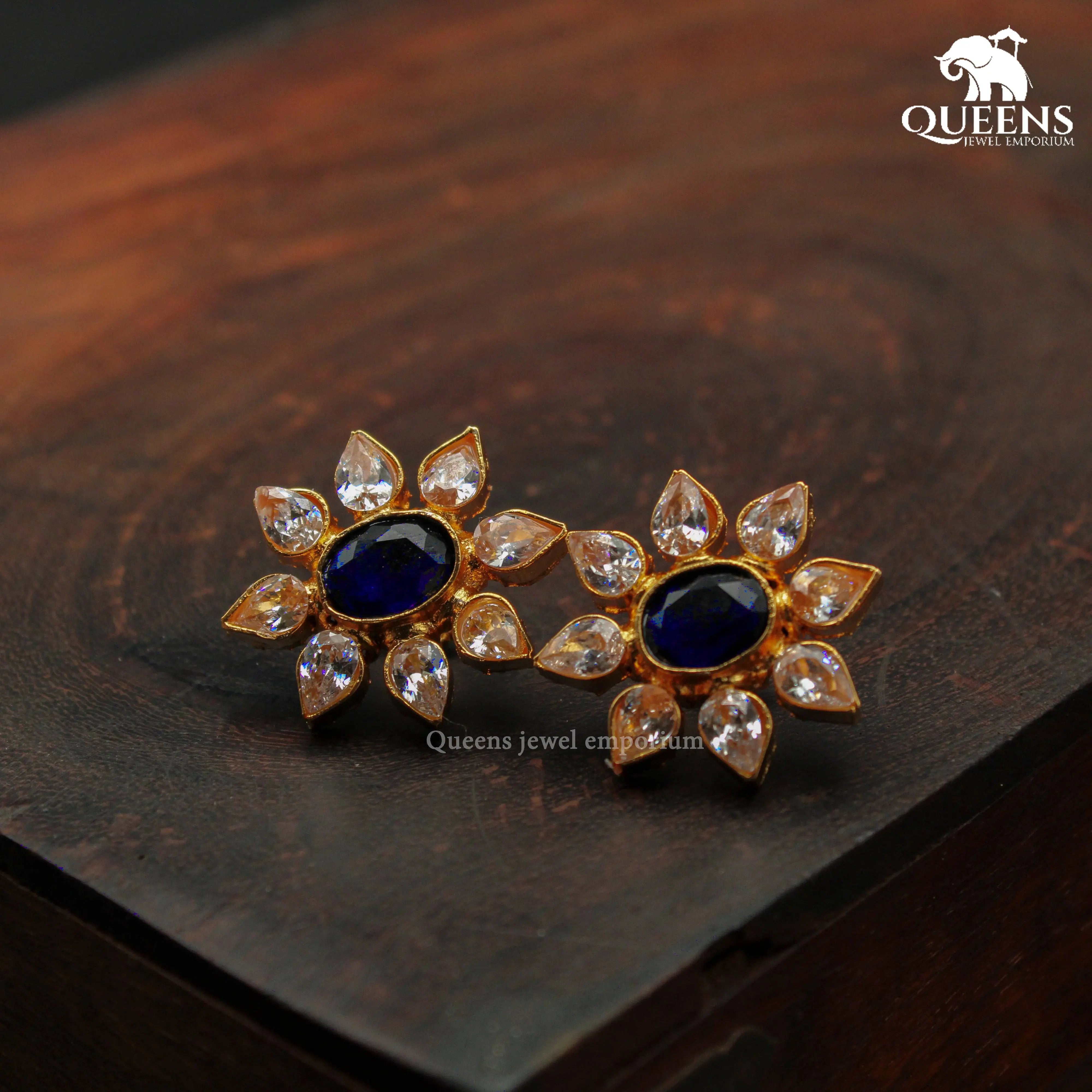 GAURAVYA SIMPLE EARRING - Queens Jewel Emporium