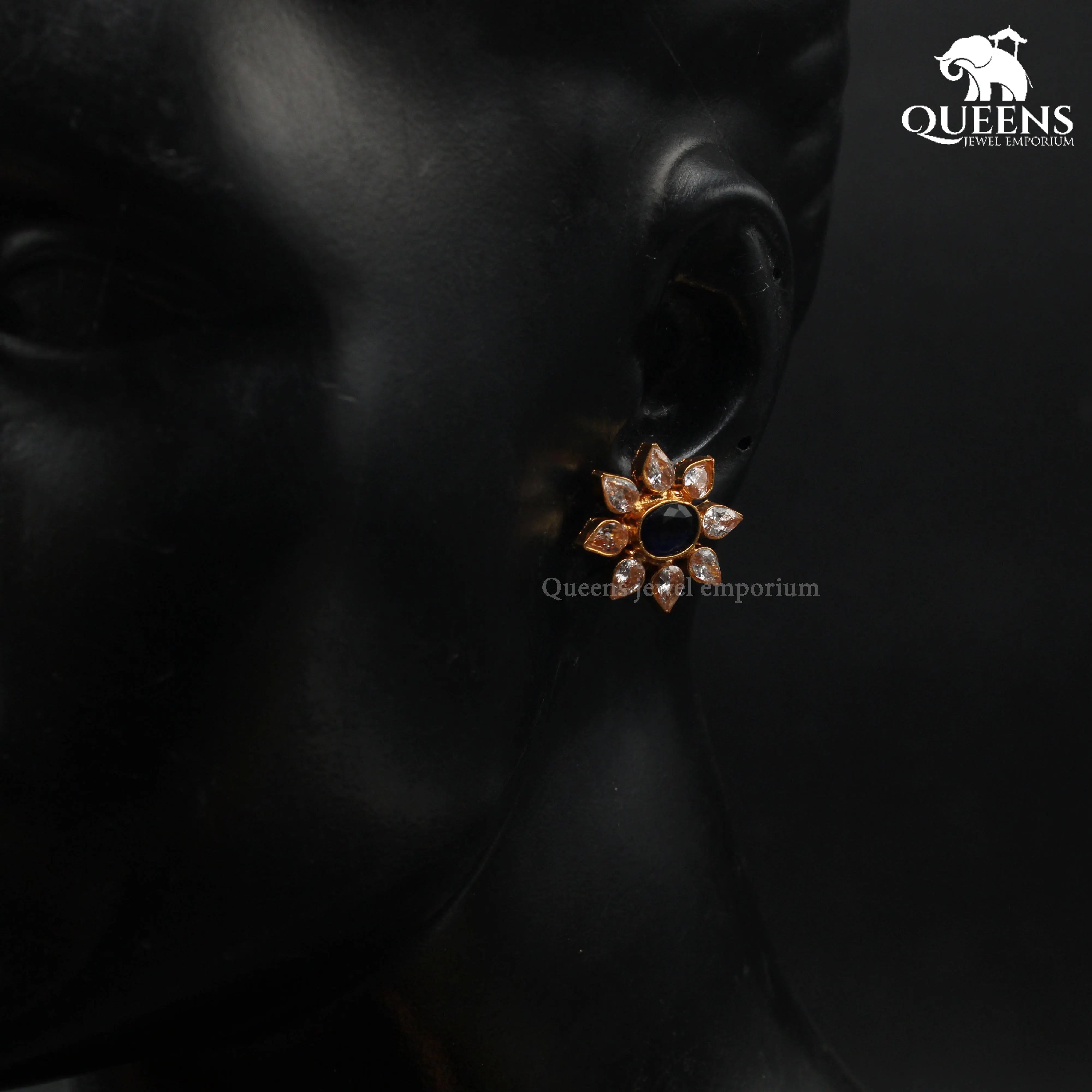 GAURAVYA SIMPLE EARRING - Queens Jewel Emporium