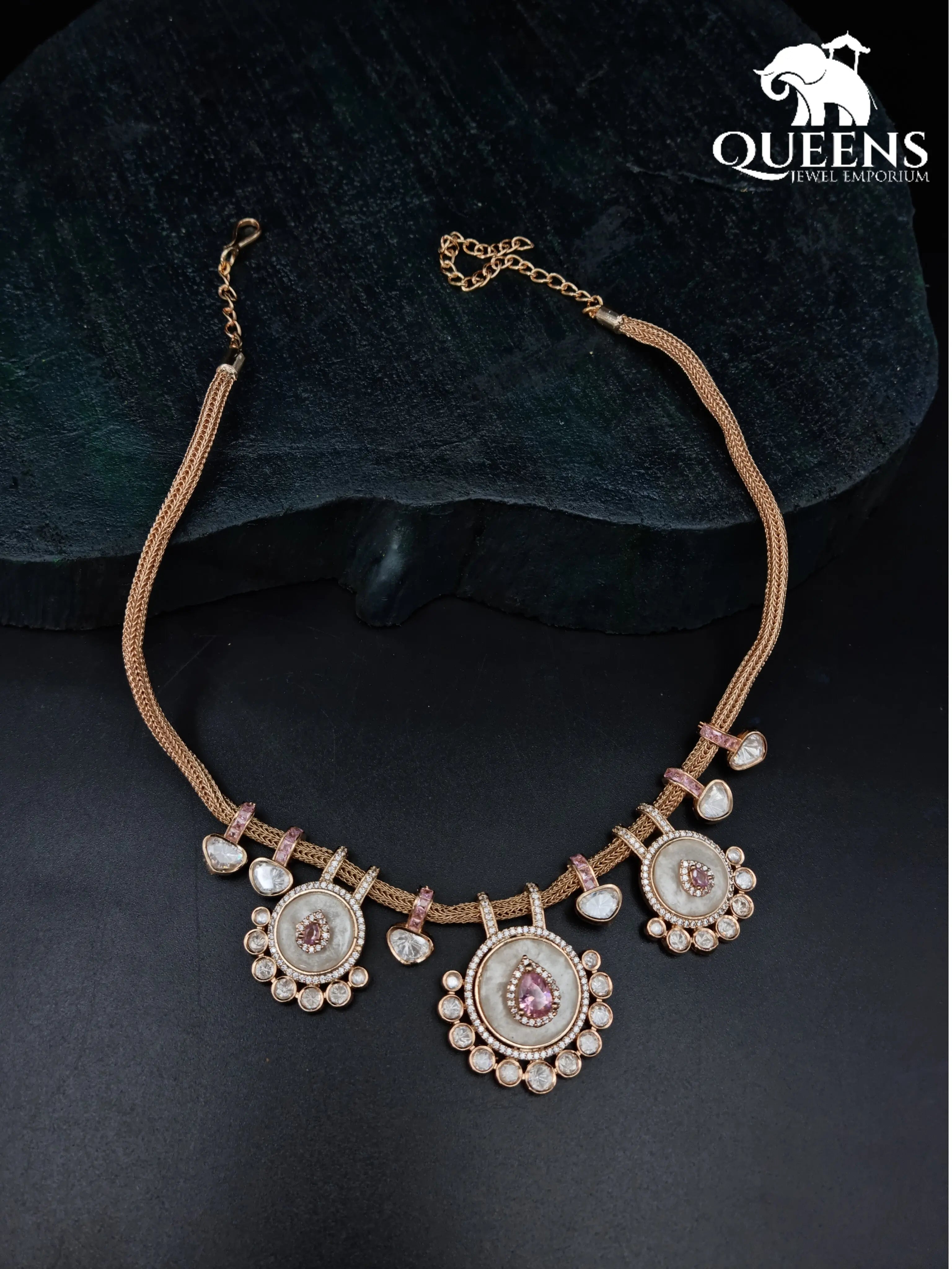 GOSHAL KUNDAN NECKLACE - Queens Jewel Emporium