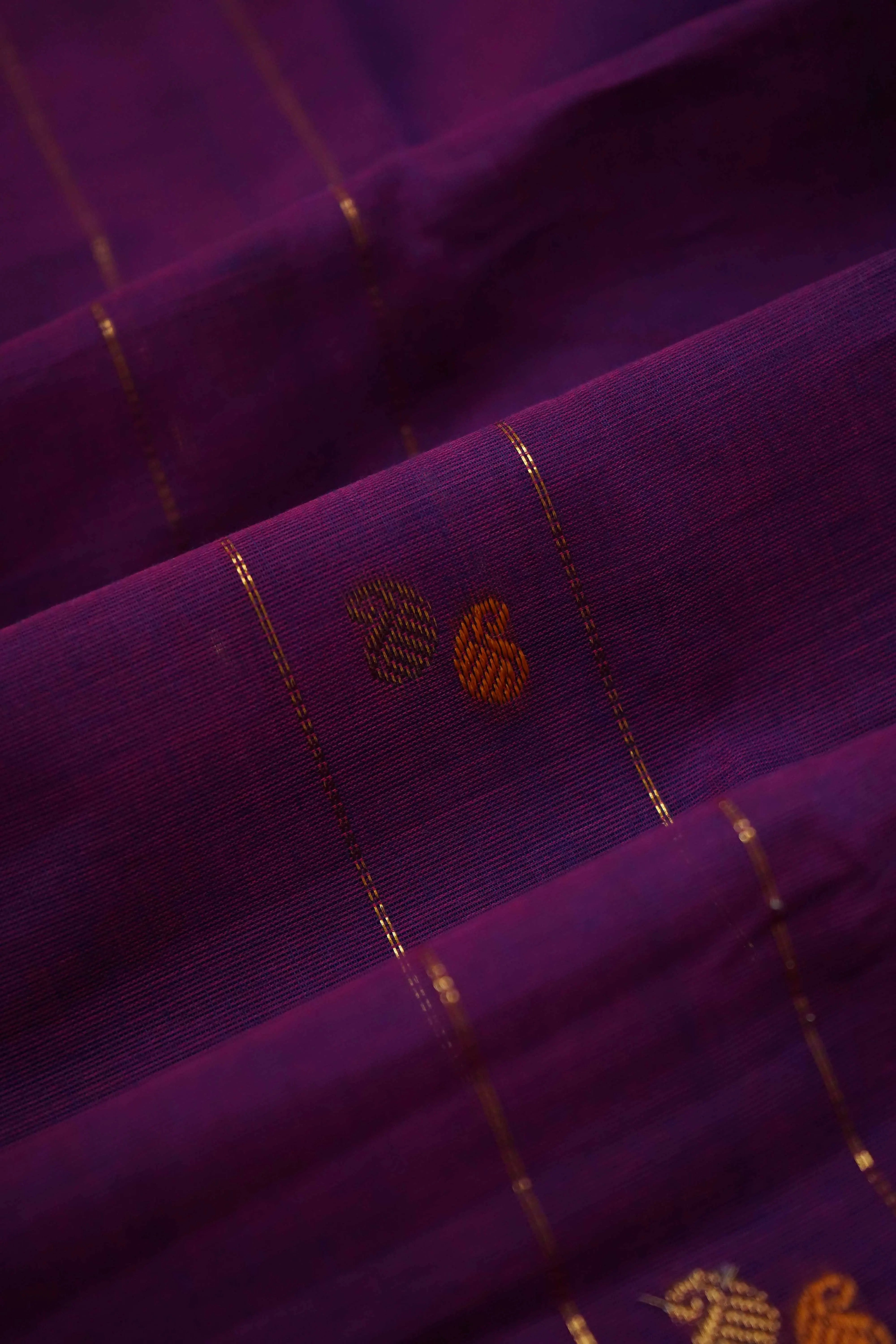 GRAPE PURPLE WITH GREEN KANCHI COTTON SAREE - Queens Jewel Emporium