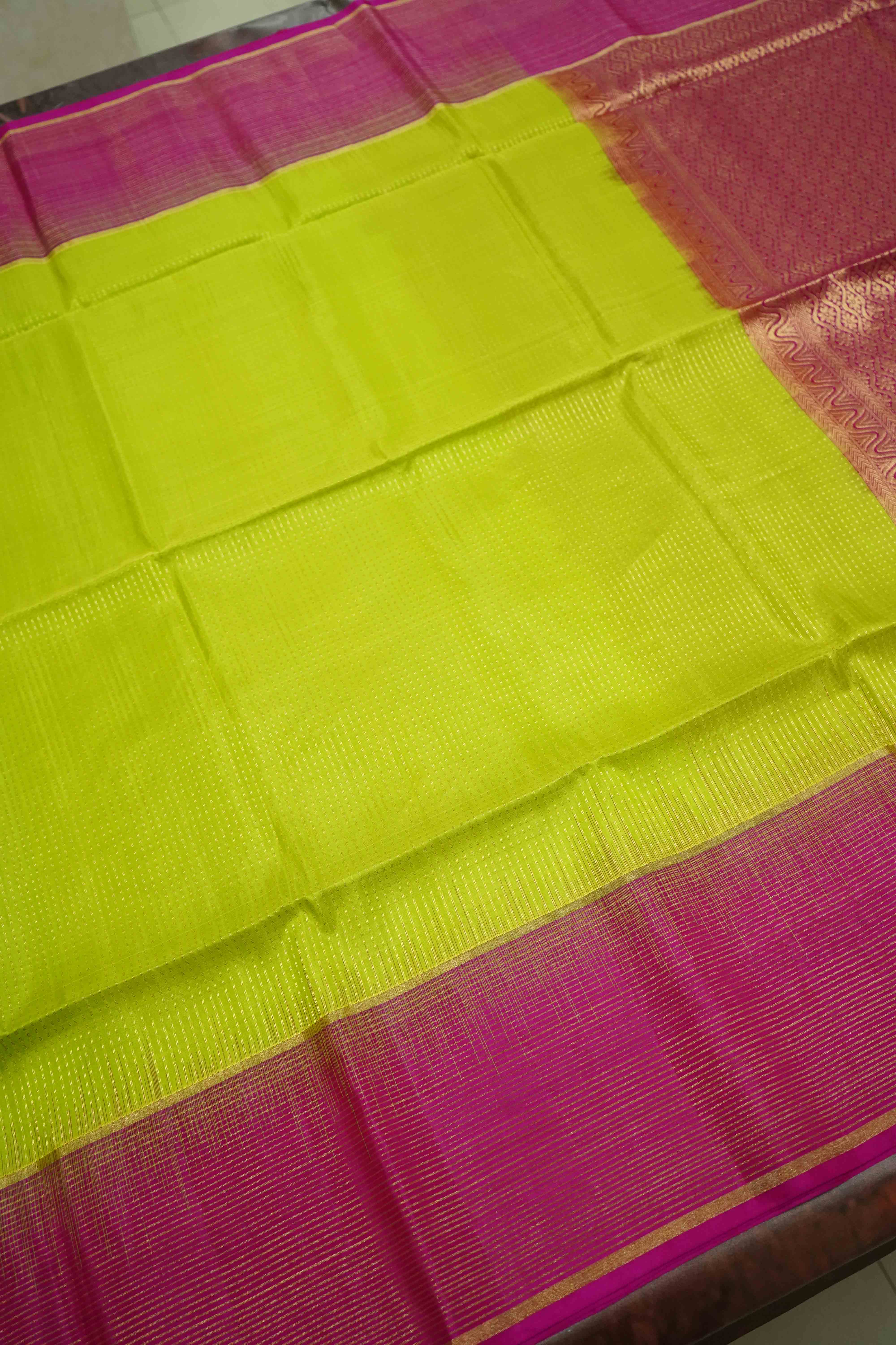 GUAVA GREEN WITH PURPLE PURE KANCHI SOFT SILK SAREE - Queens Jewel Emporium
