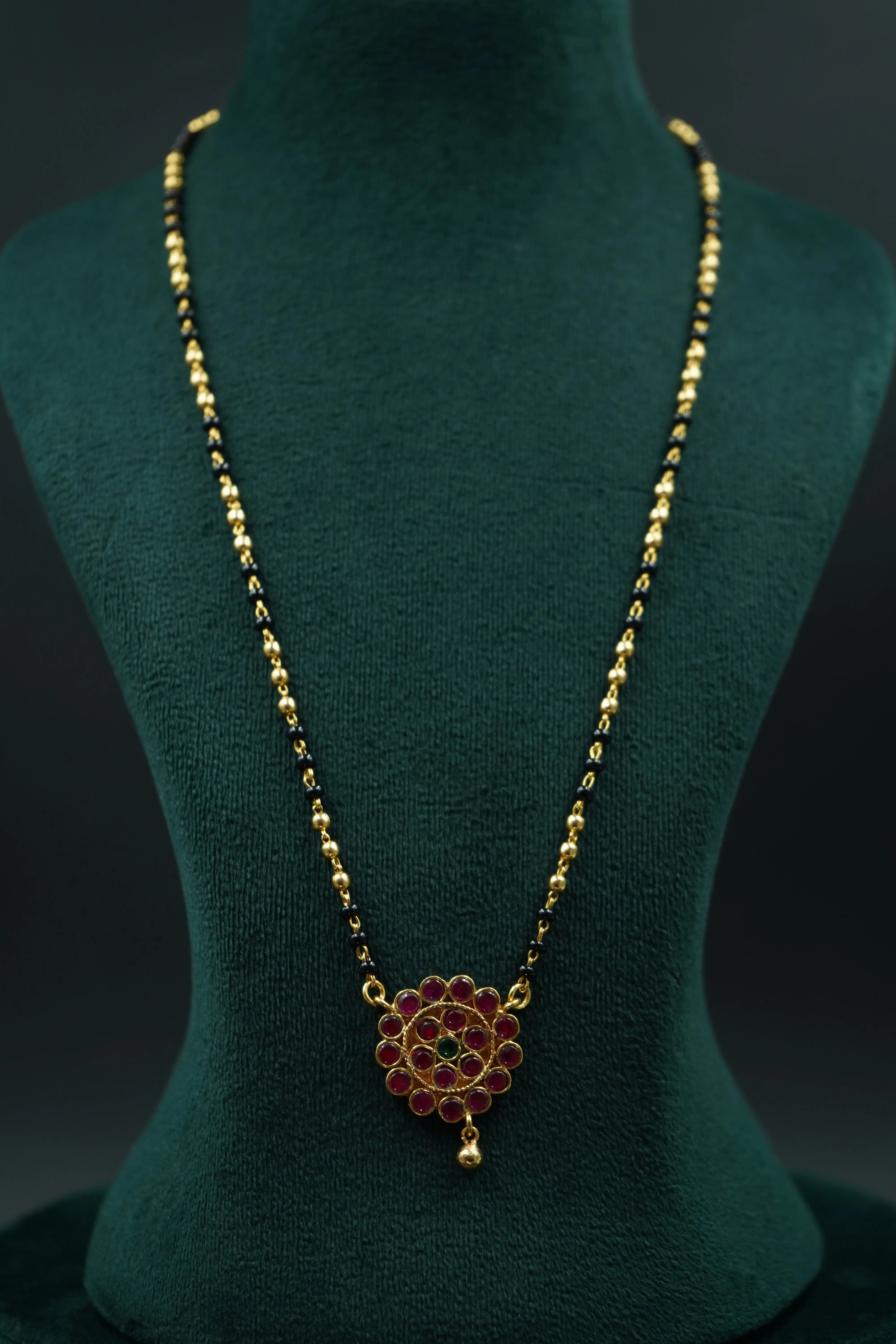 GUNALI MANGALSUTRA - Queens Jewel Emporium