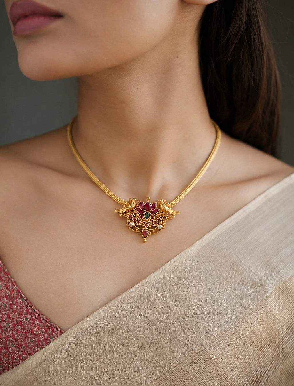 Aura Lotus Choker
